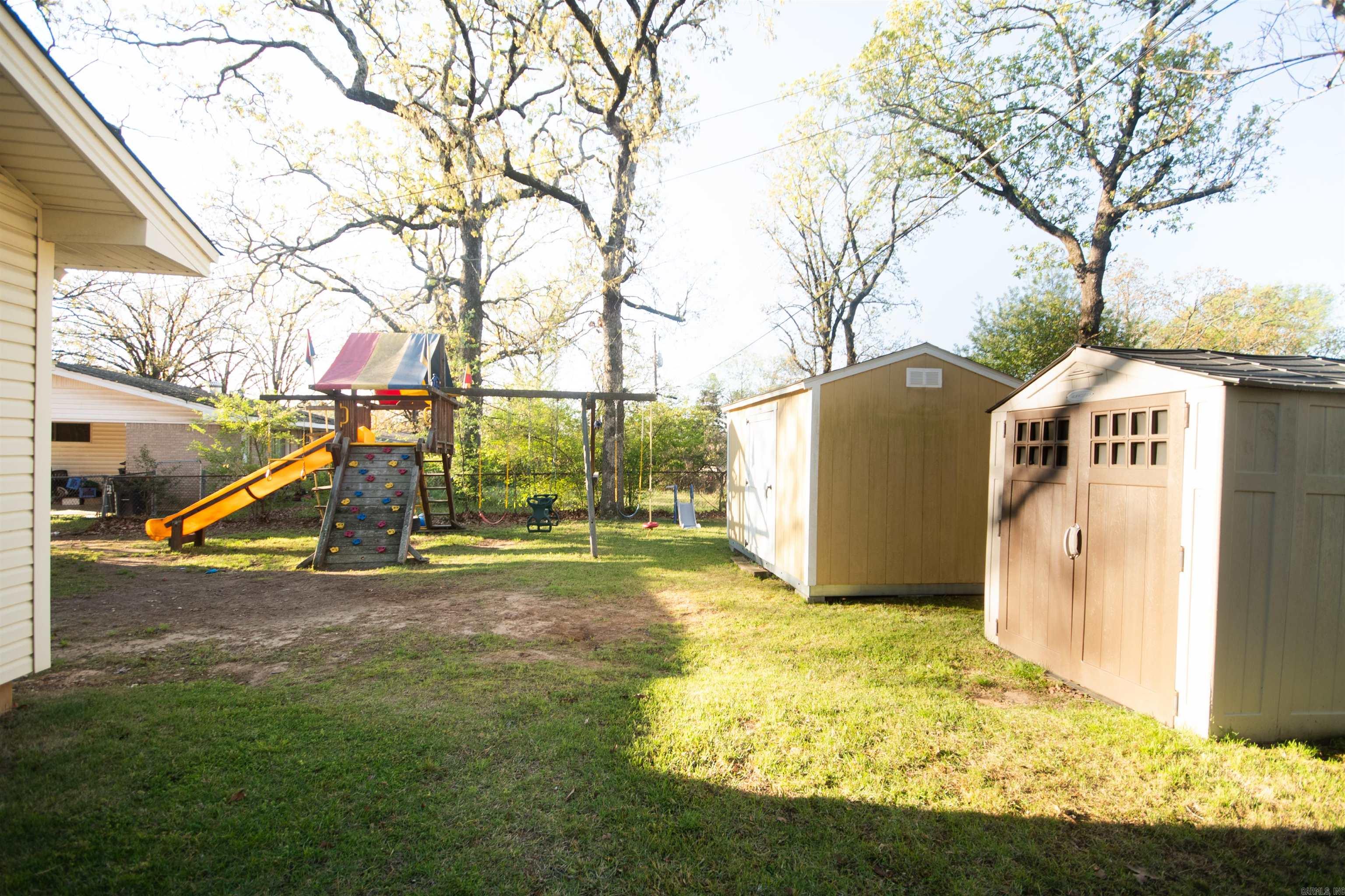 BROADVIEW - Residential