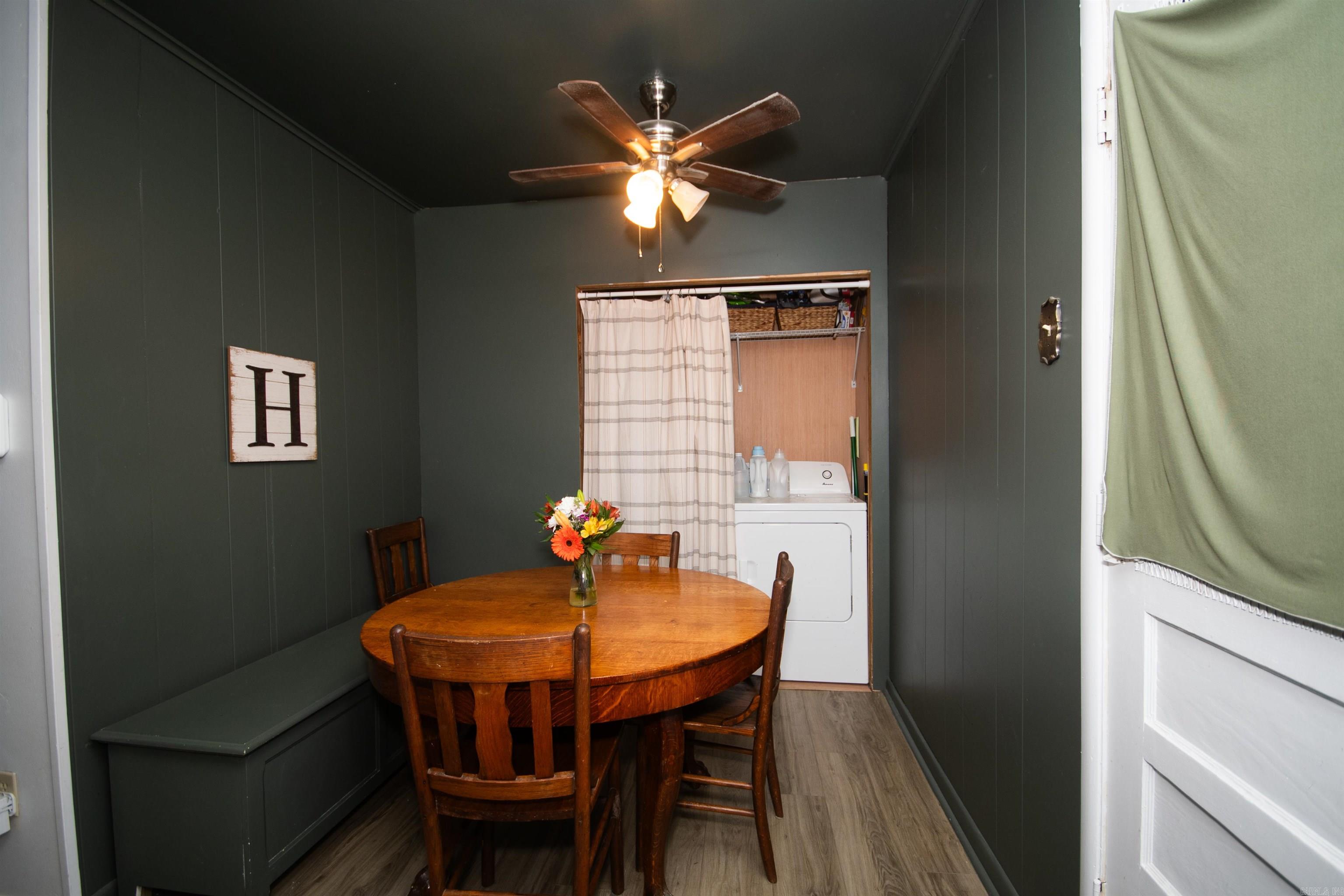 BROADVIEW - Residential