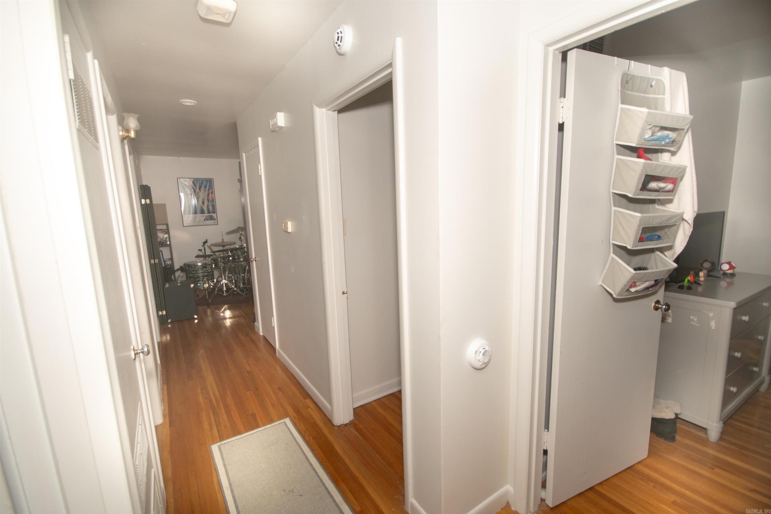 BROADVIEW - Residential