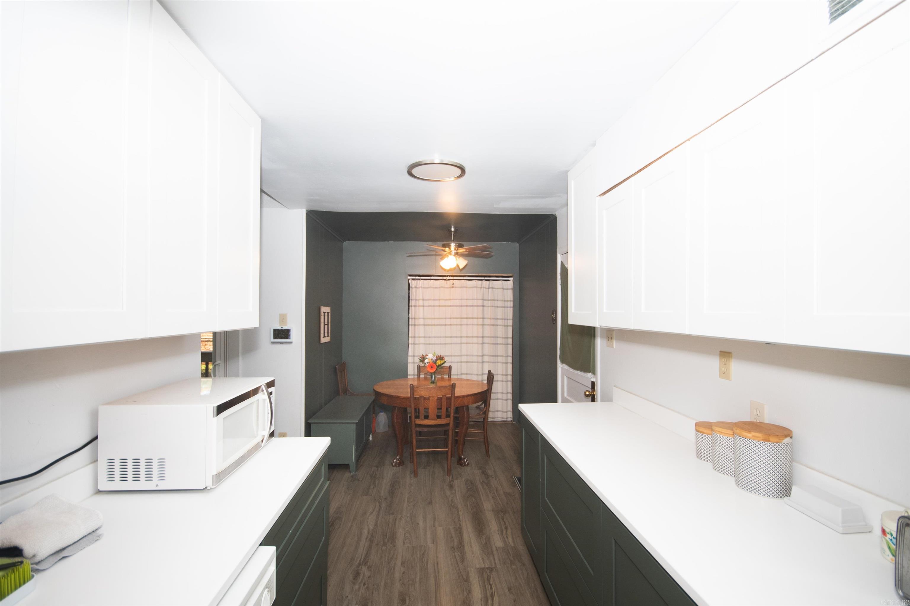 BROADVIEW - Residential