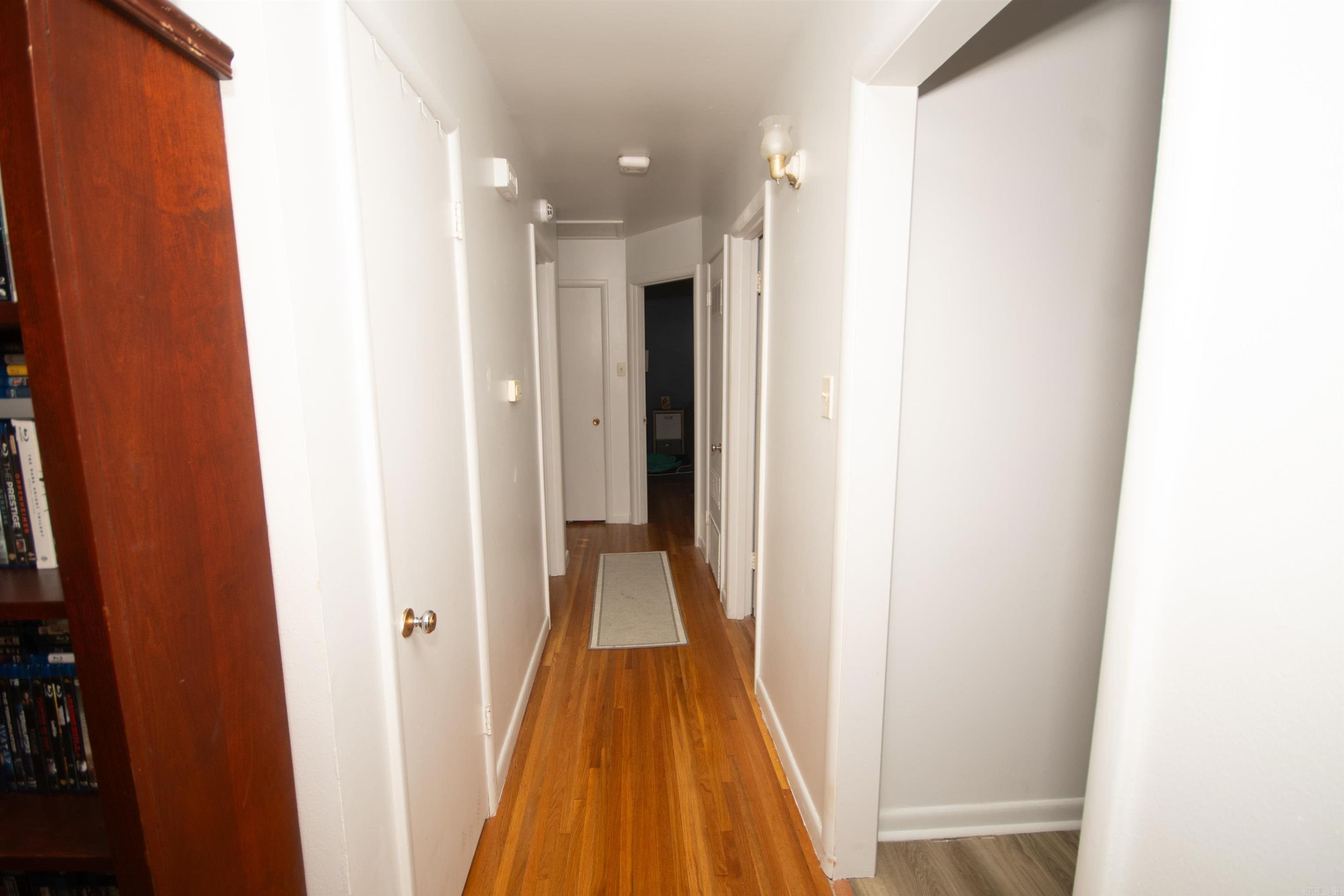 BROADVIEW - Residential