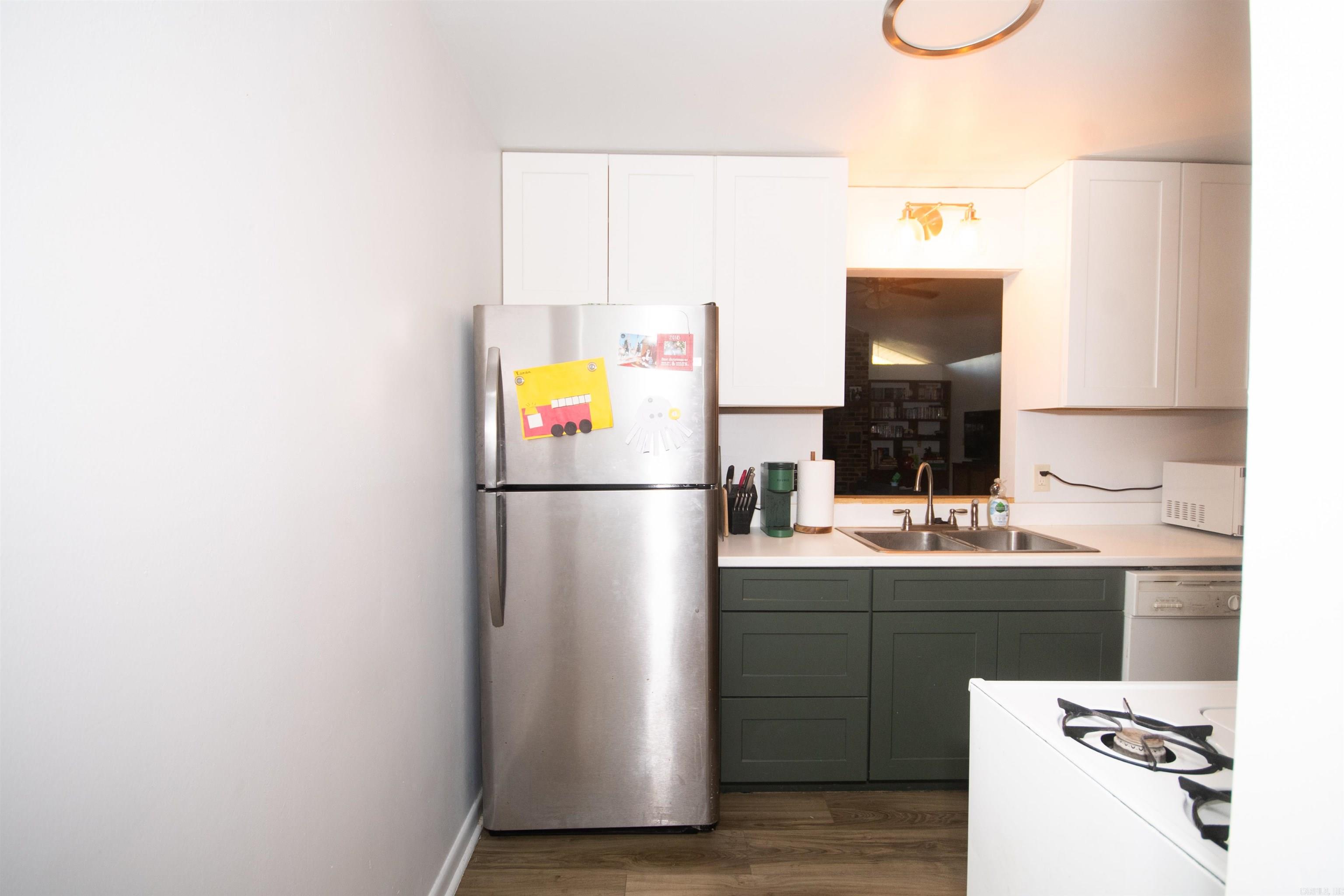 BROADVIEW - Residential