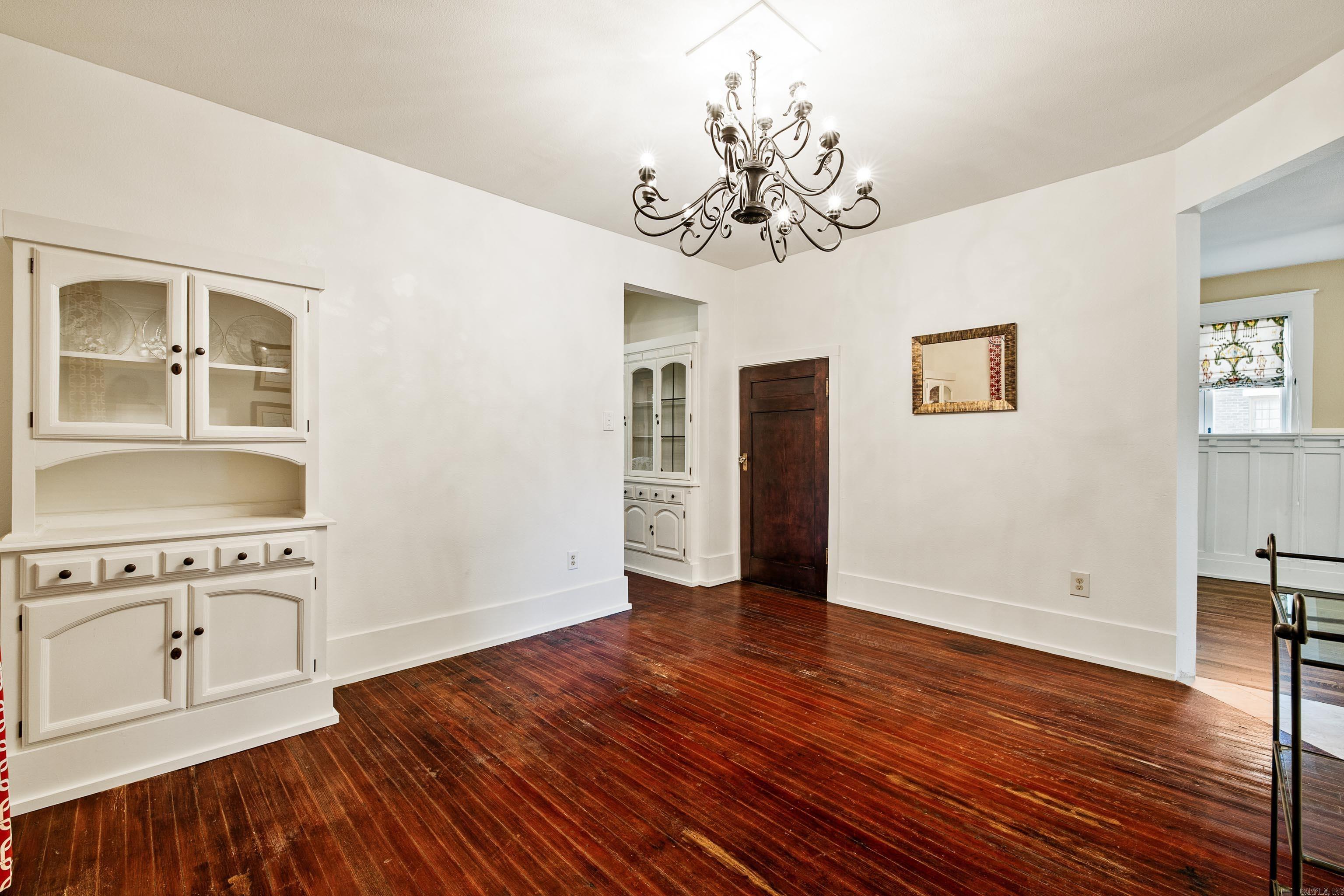 OAK TERRACE - Residential