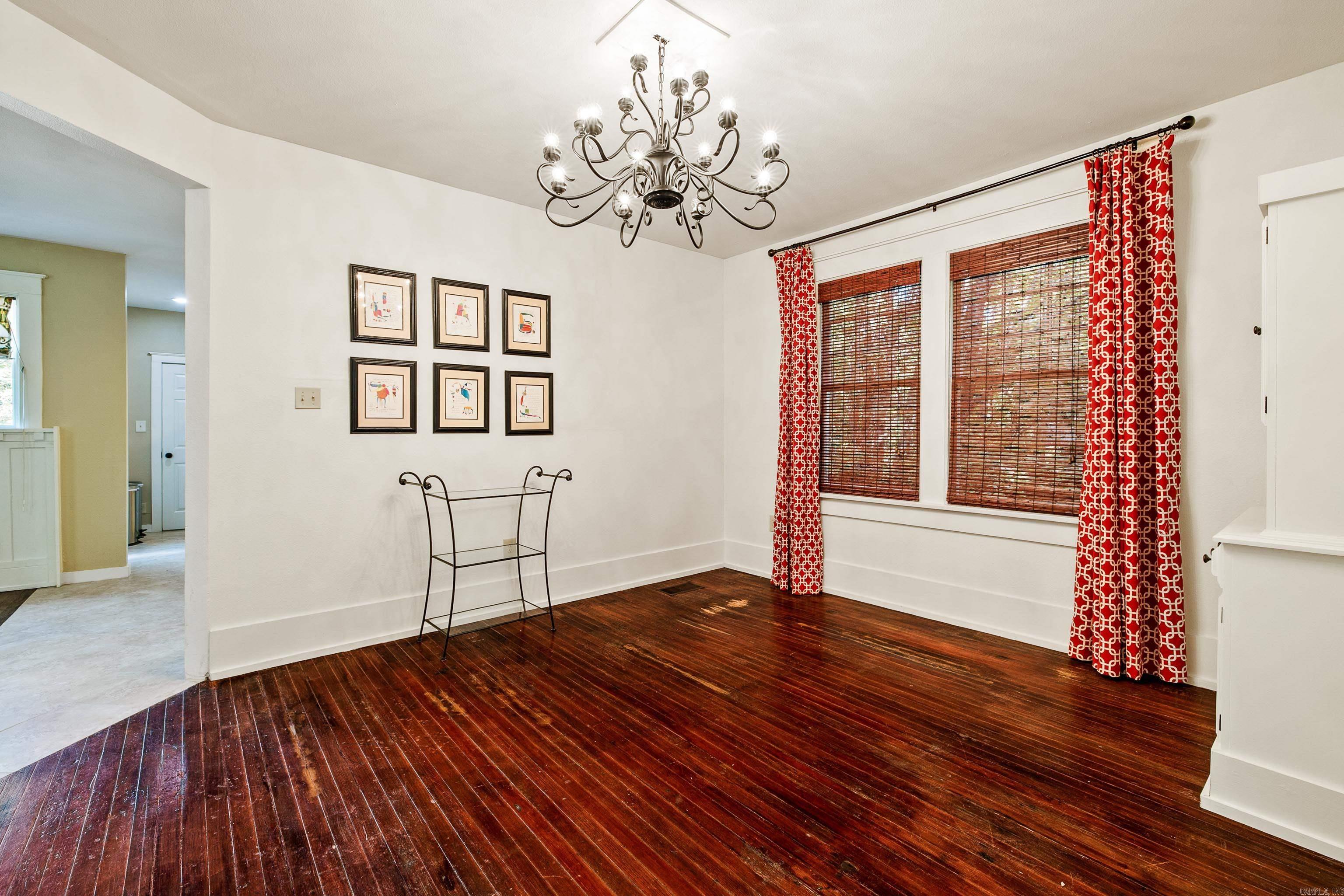 OAK TERRACE - Residential