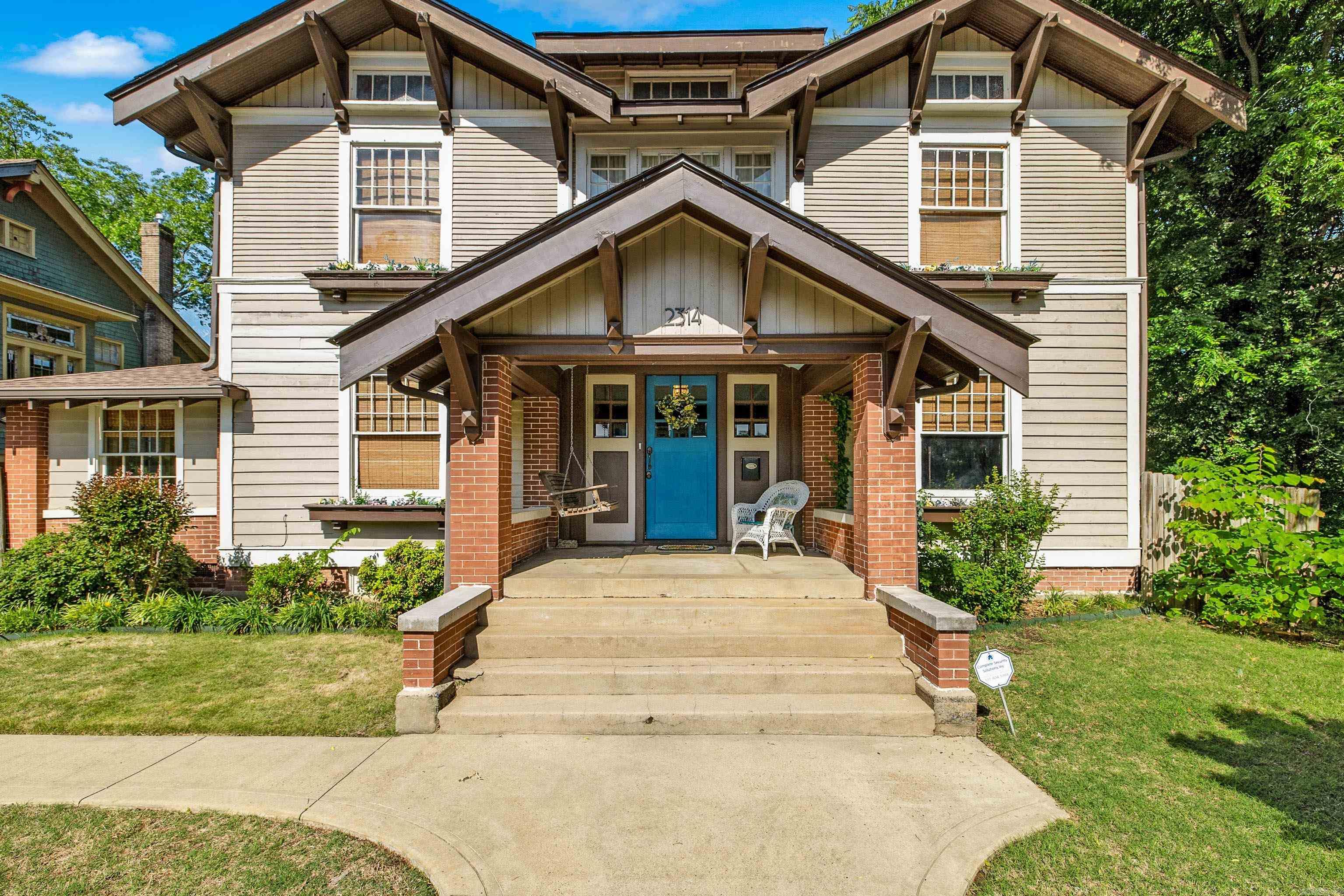 OAK TERRACE - Residential