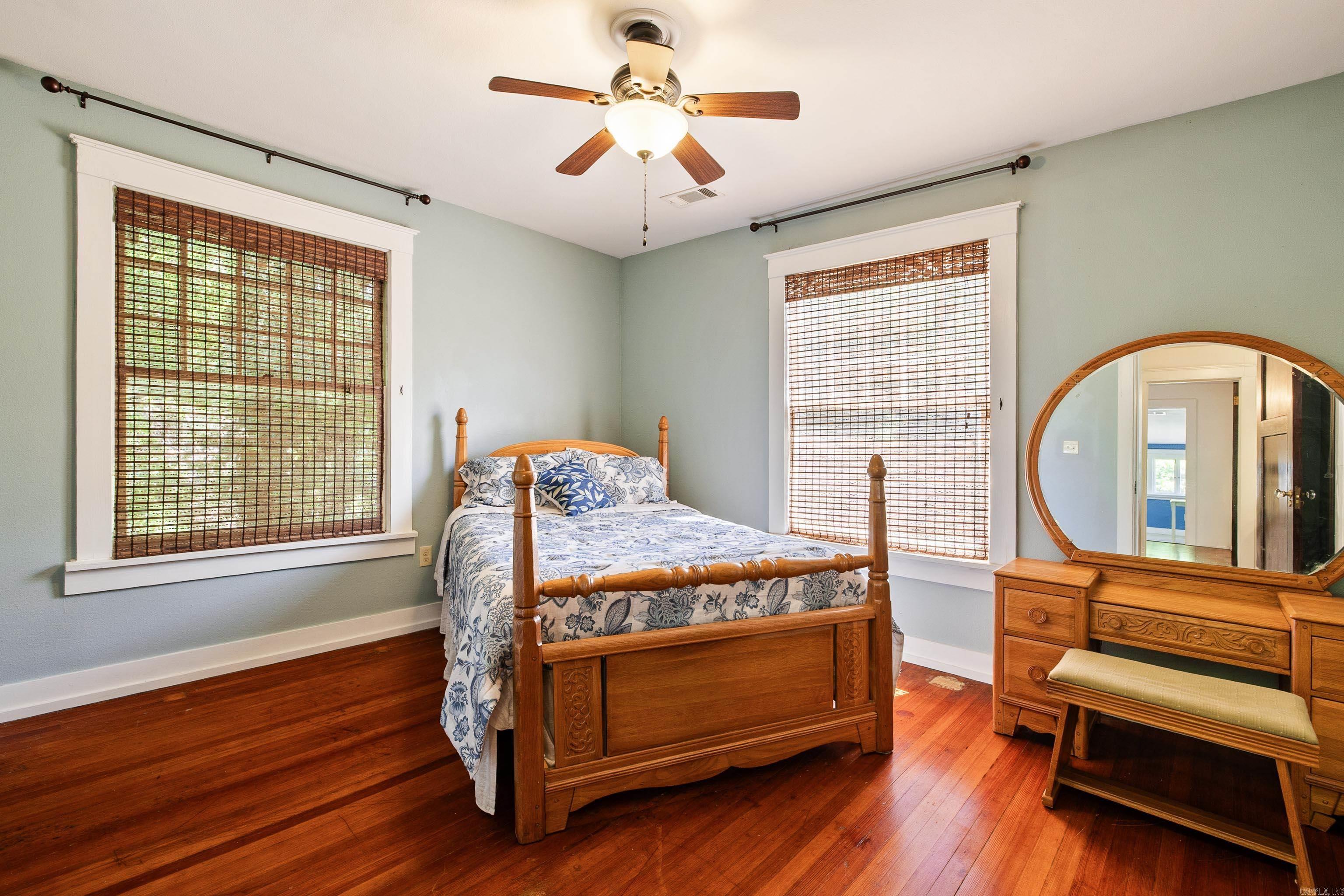 OAK TERRACE - Residential
