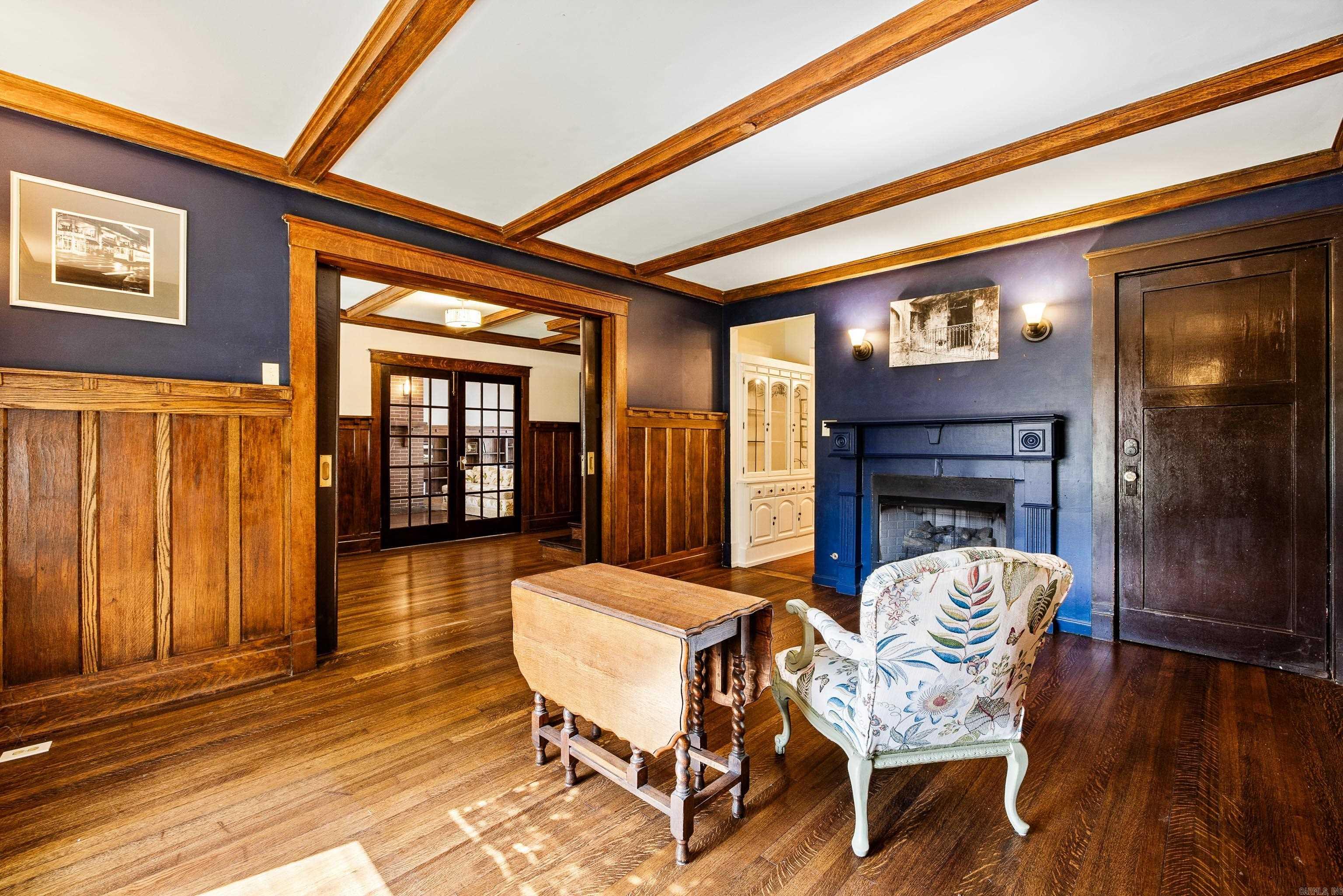 OAK TERRACE - Residential