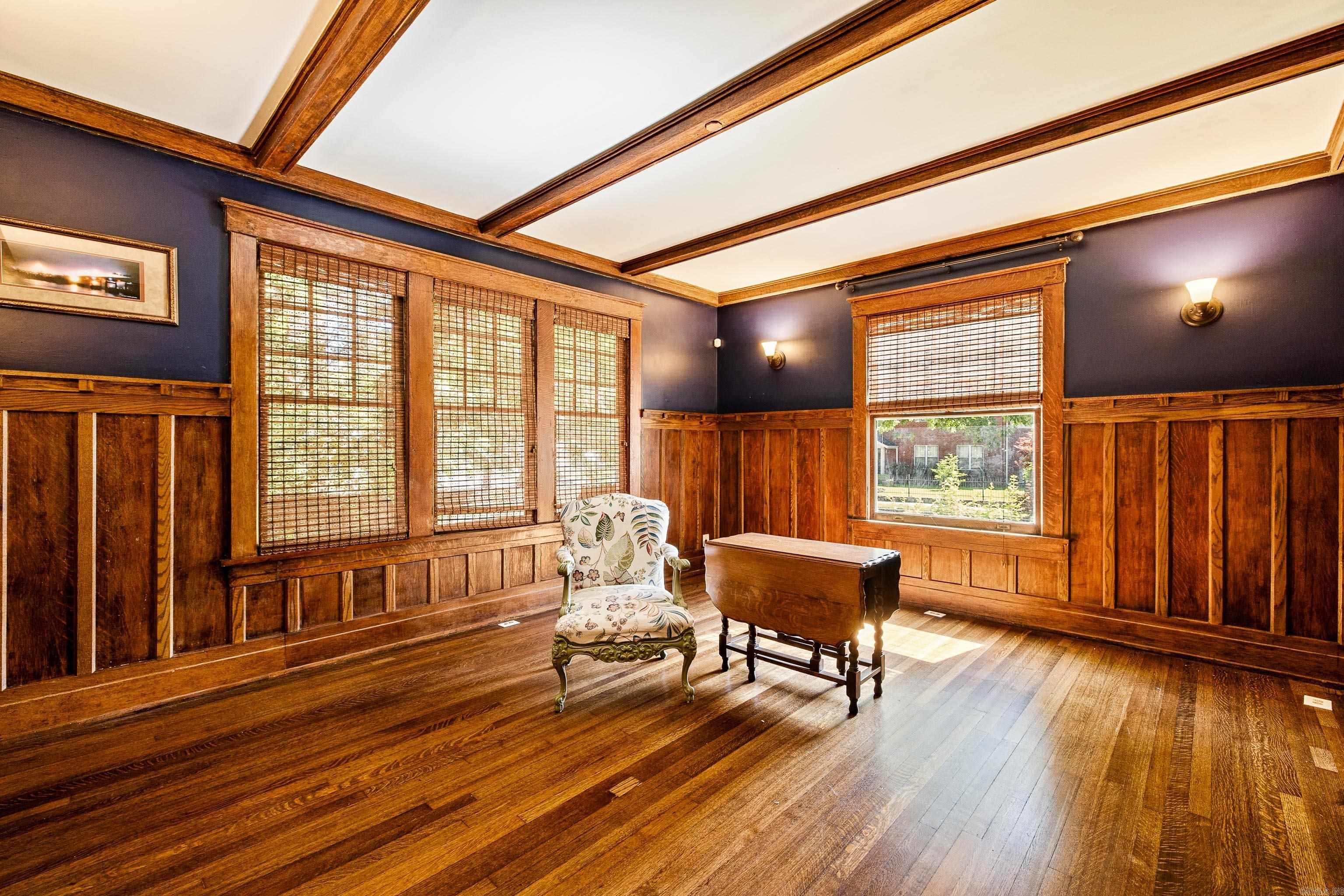 OAK TERRACE - Residential