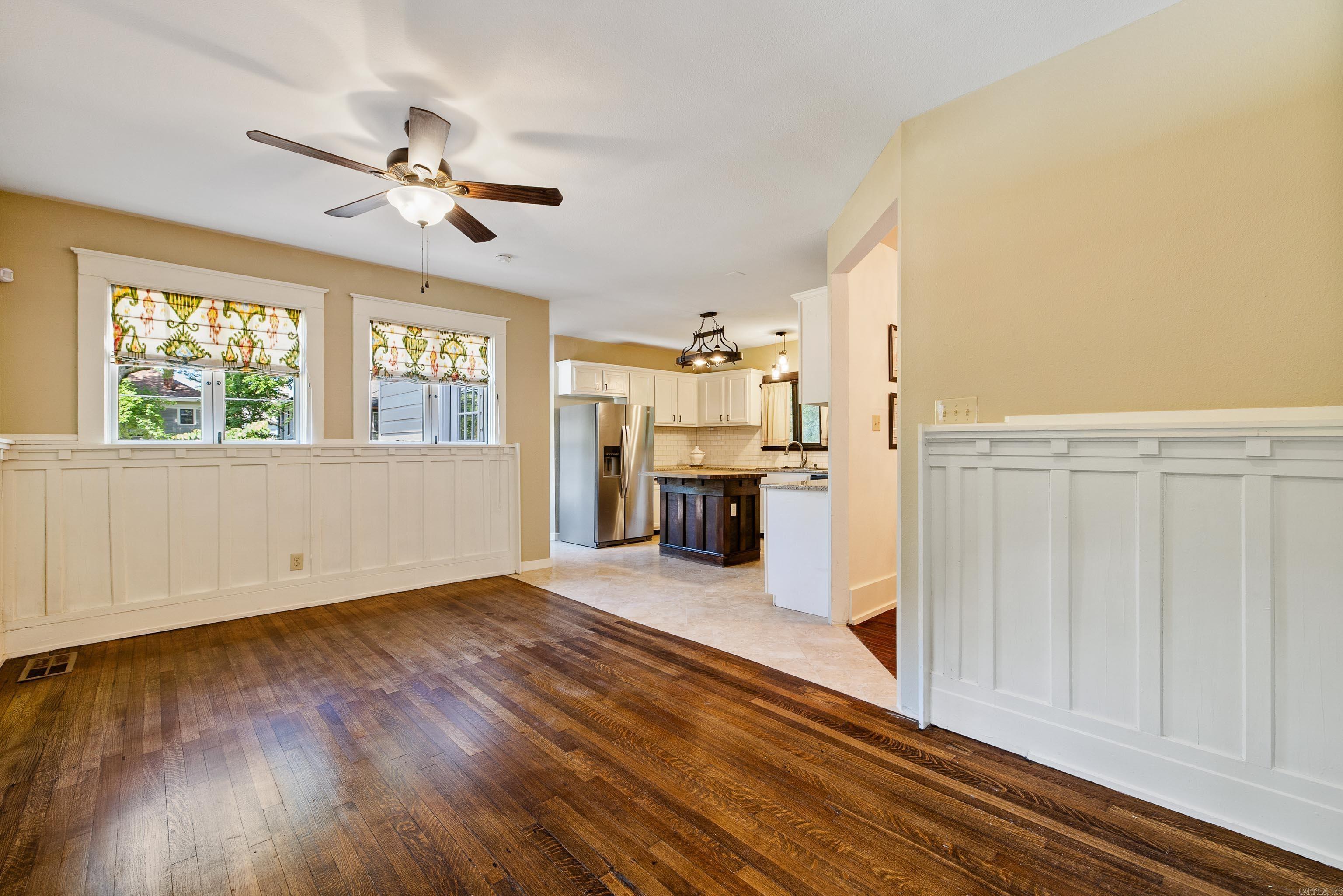 OAK TERRACE - Residential