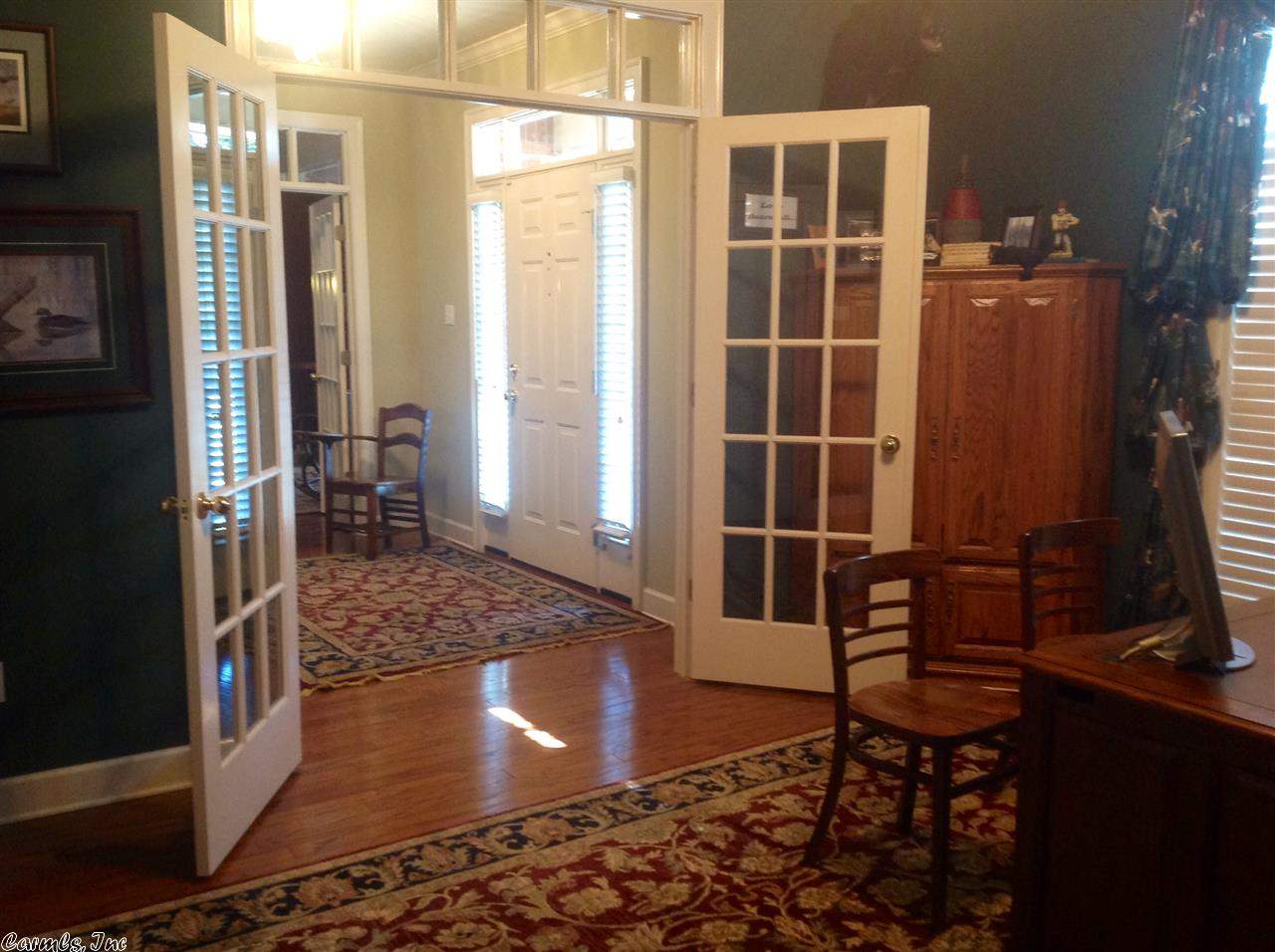 Royal Oaks - Residential