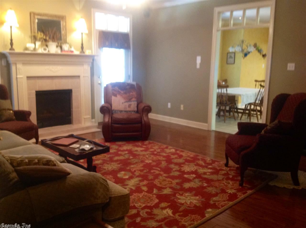 Royal Oaks - Residential