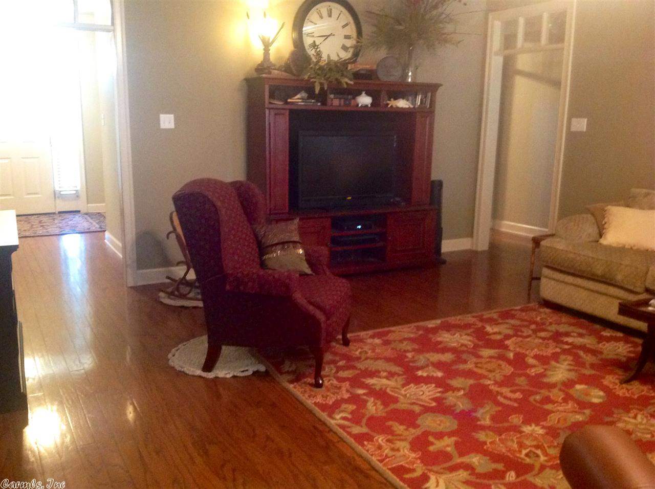 Royal Oaks - Residential