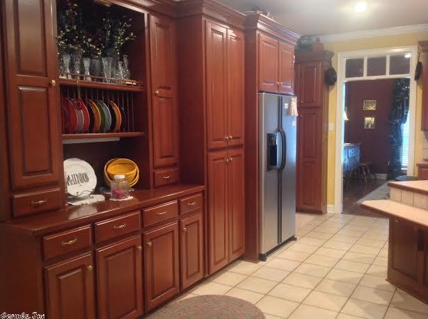 Royal Oaks - Residential