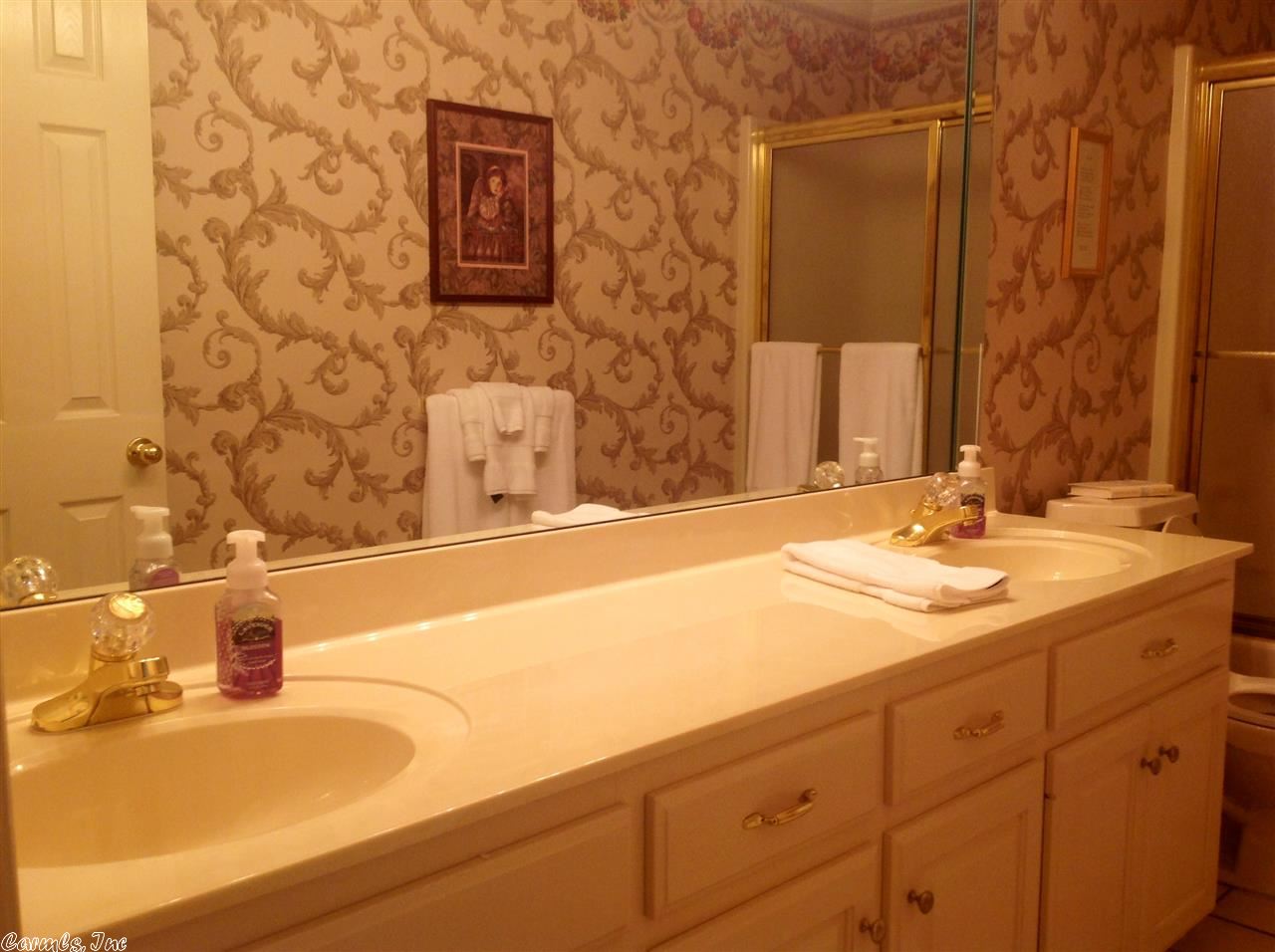 Royal Oaks - Residential