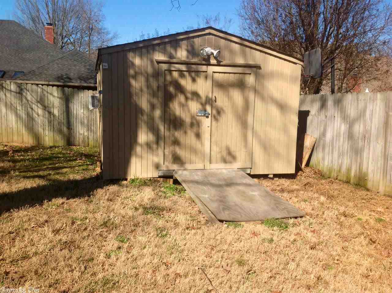 Royal Oaks - Residential