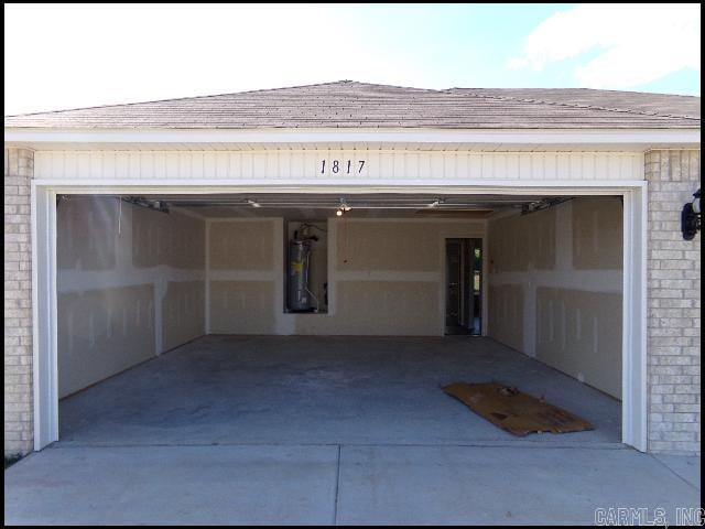 Faulker Lake Crossing - Residential Lease