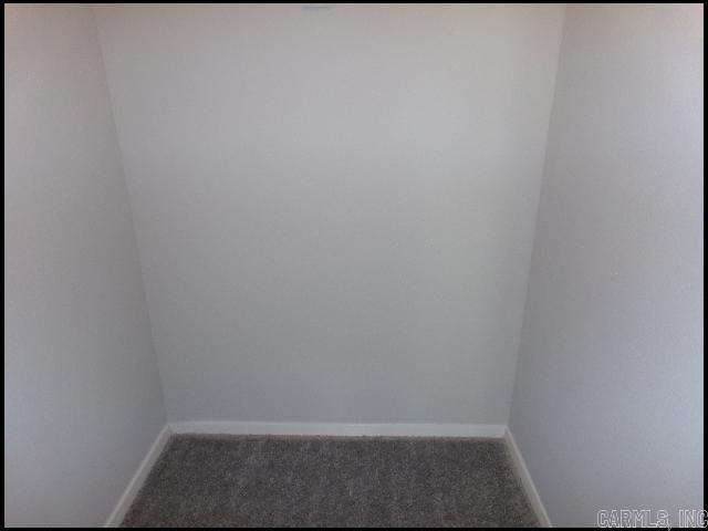 Faulker Lake Crossing - Residential Lease