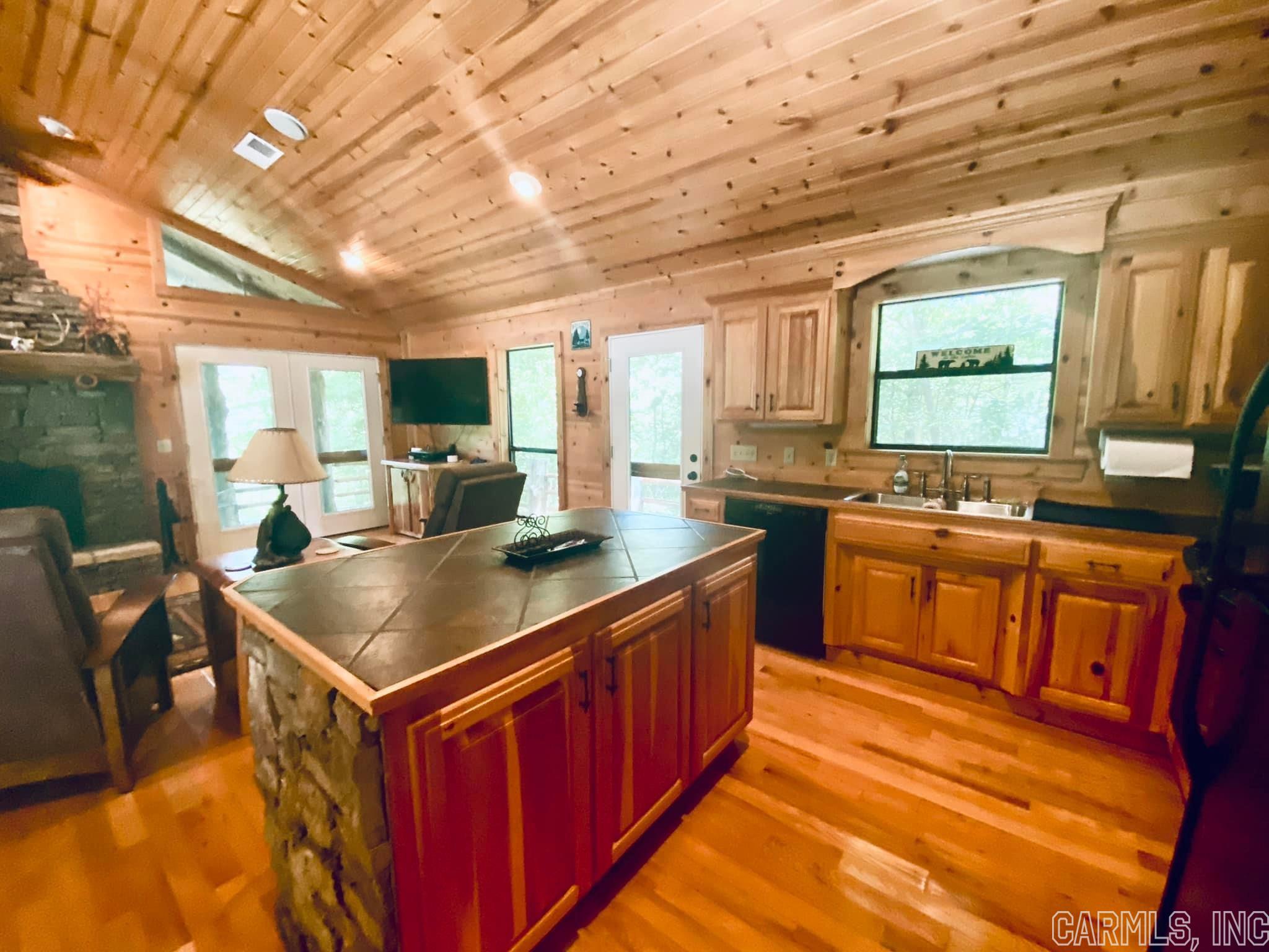 Lancaster-Tubbs Creek Homes - Residential