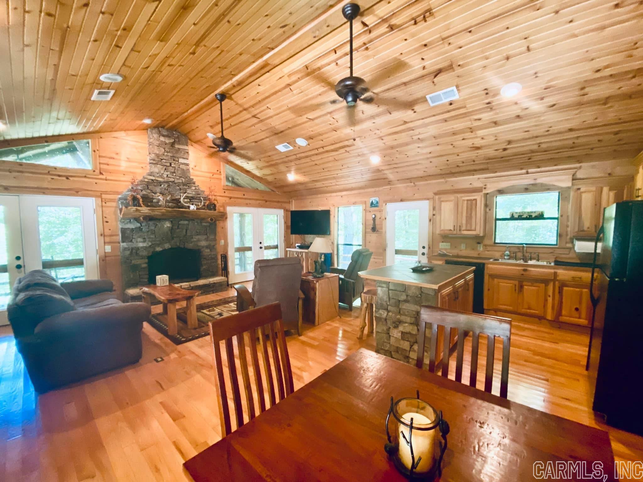 Lancaster-Tubbs Creek Homes - Residential