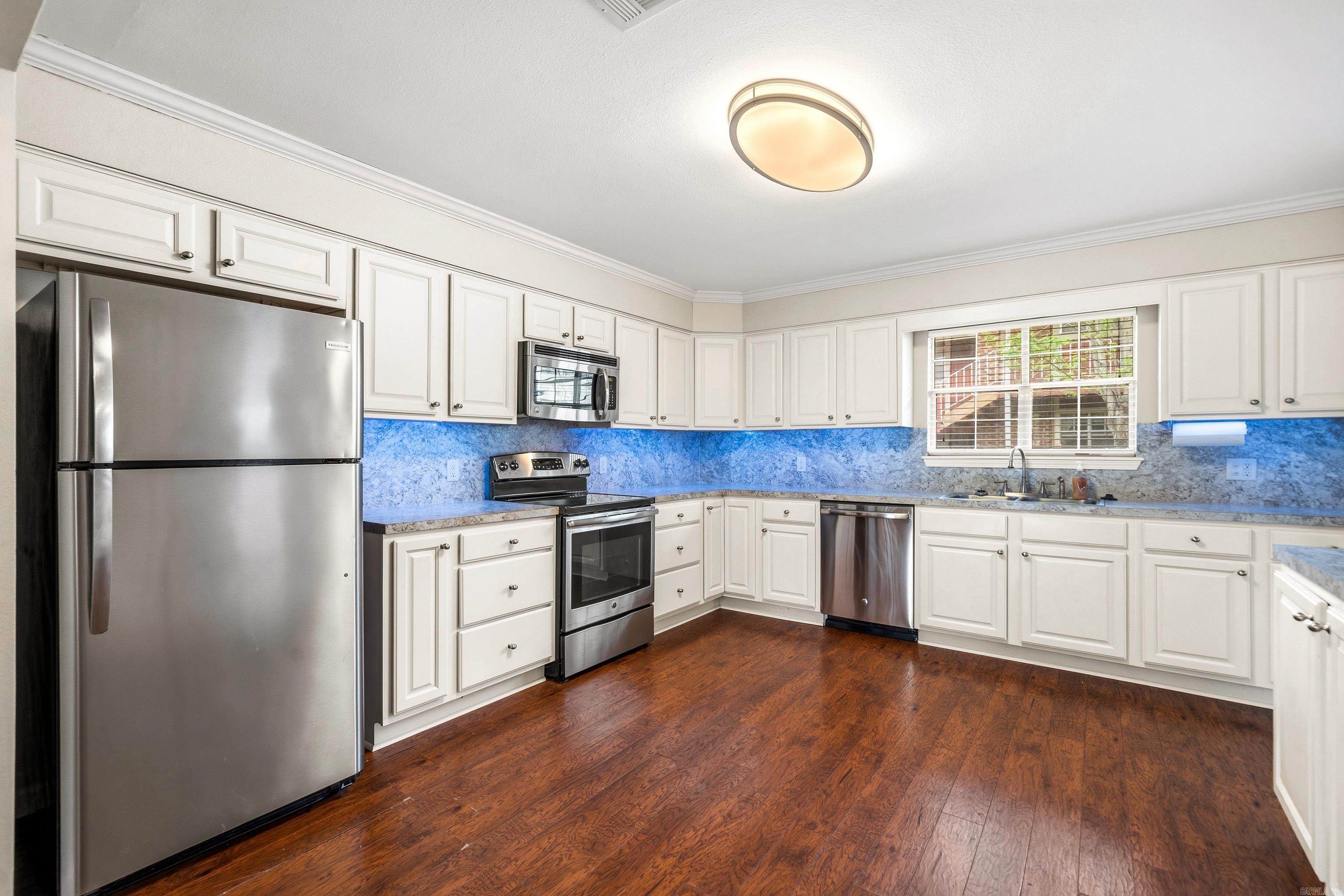 VILLA MARIE SOUTH HPR - Residential