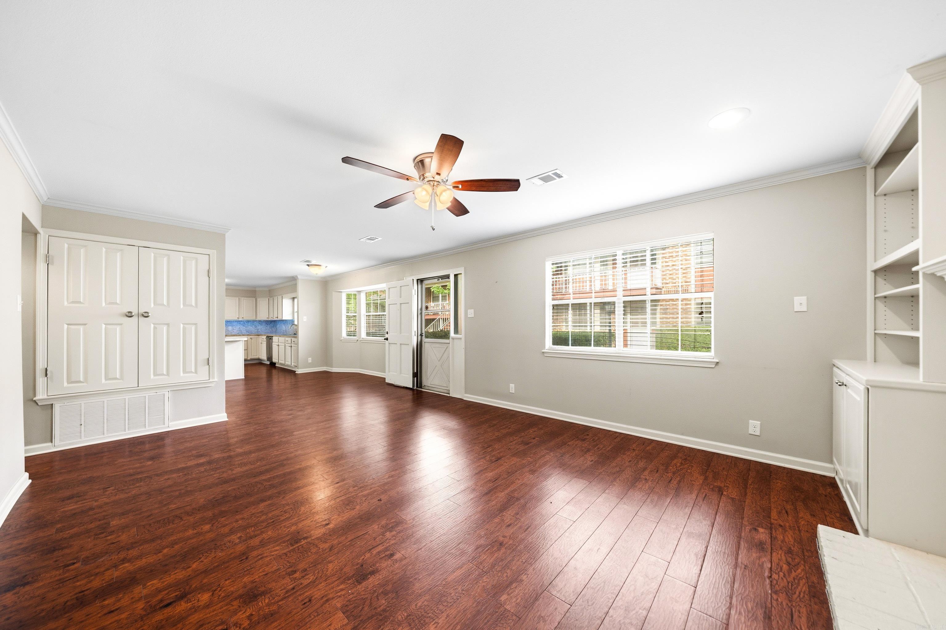 VILLA MARIE SOUTH HPR - Residential