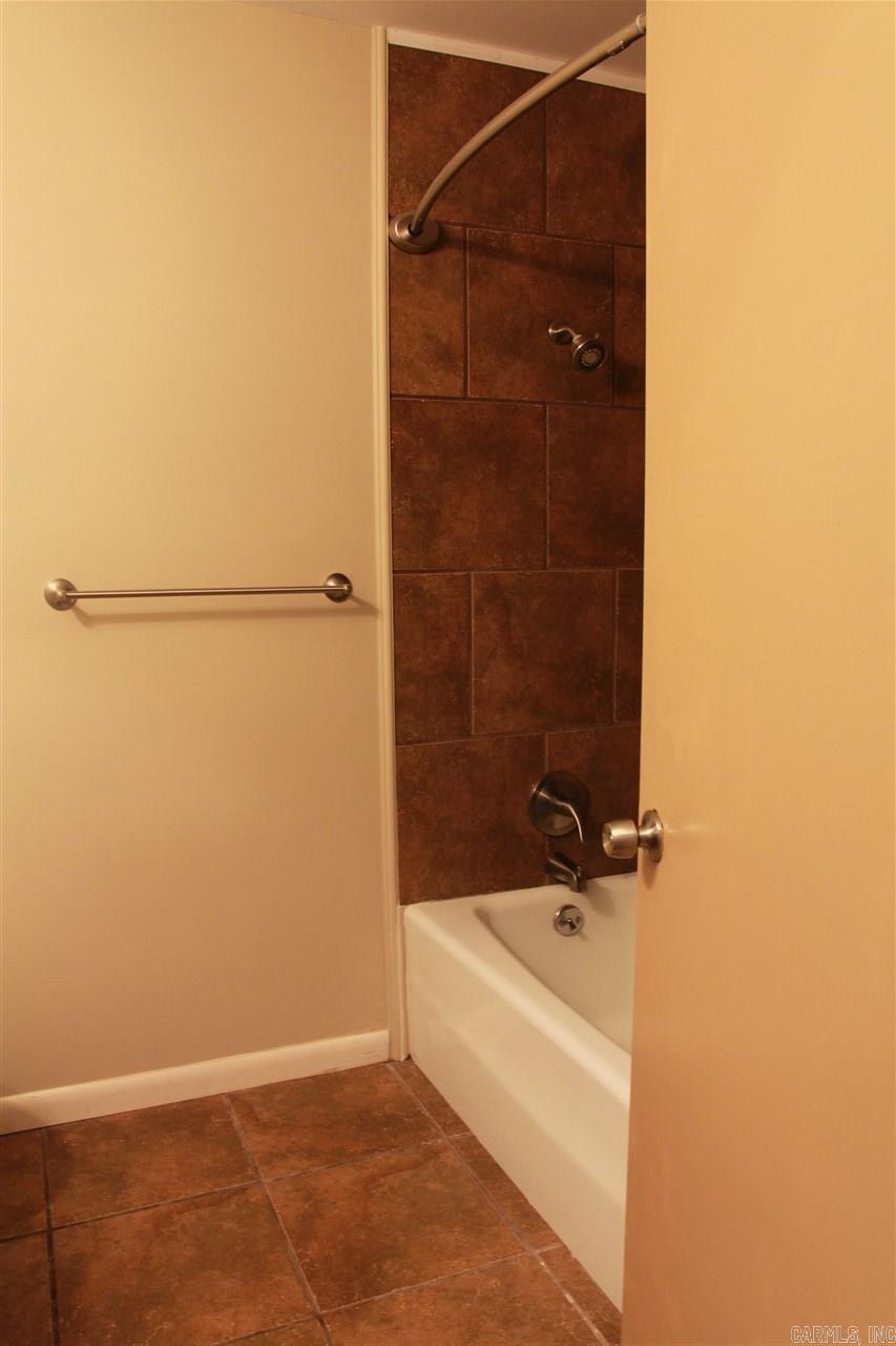 Oak Haven - Residential Lease