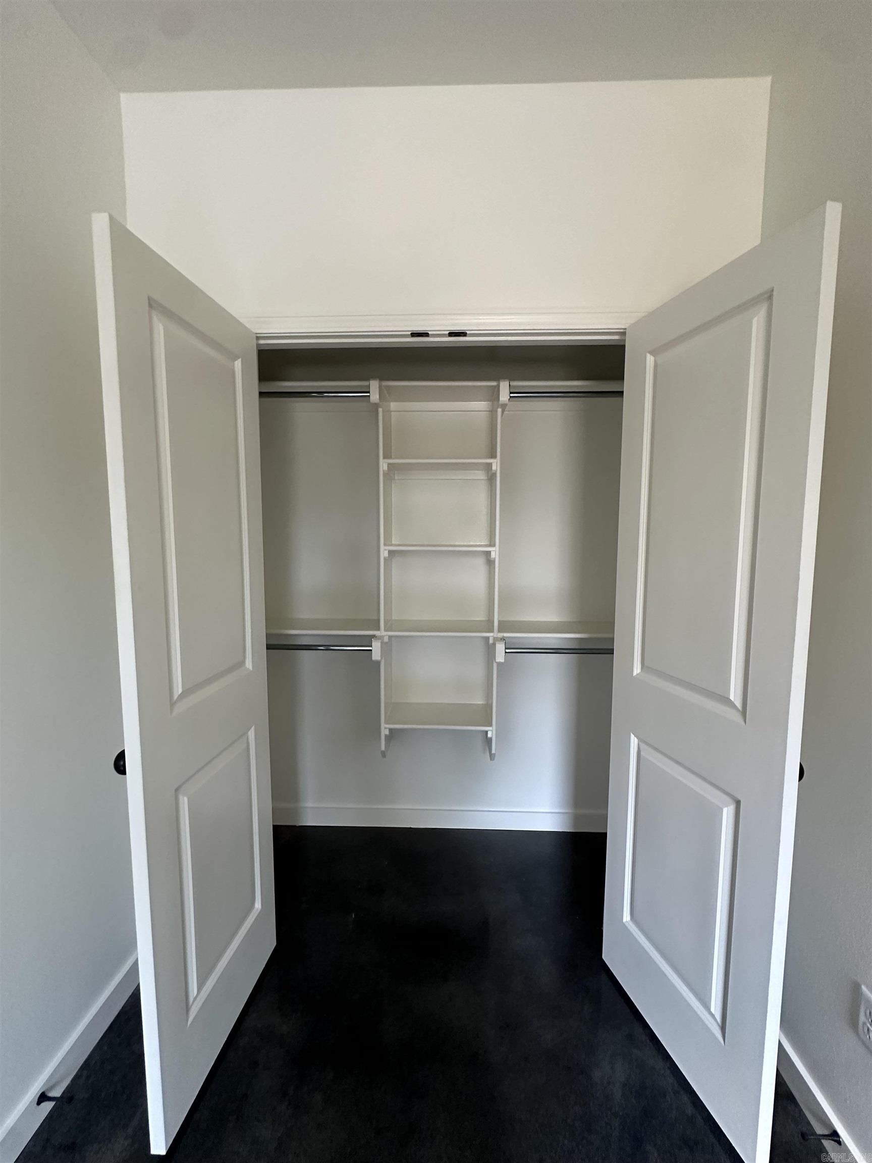 01-1S-13 - Residential Lease