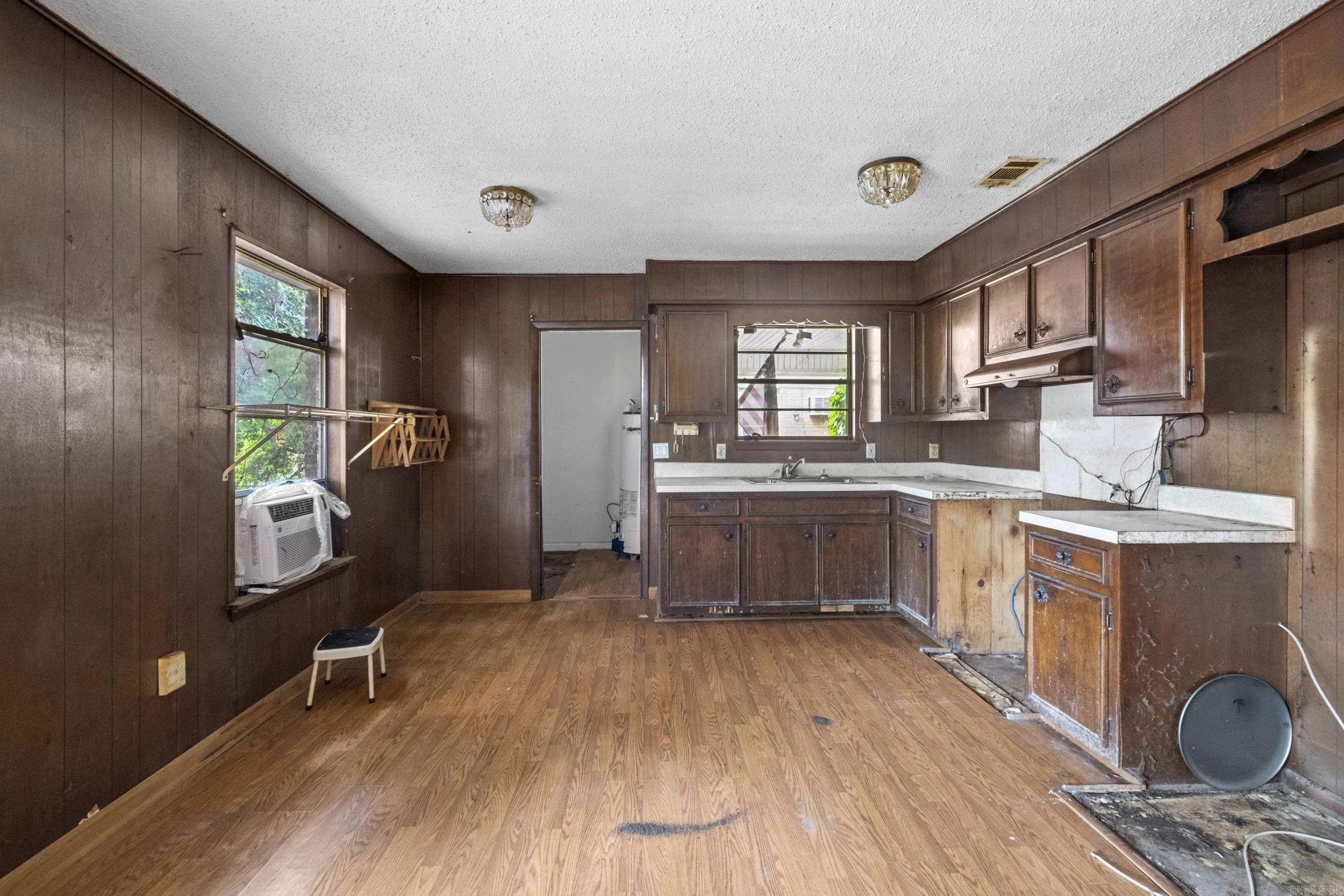 Western Acres - Residential