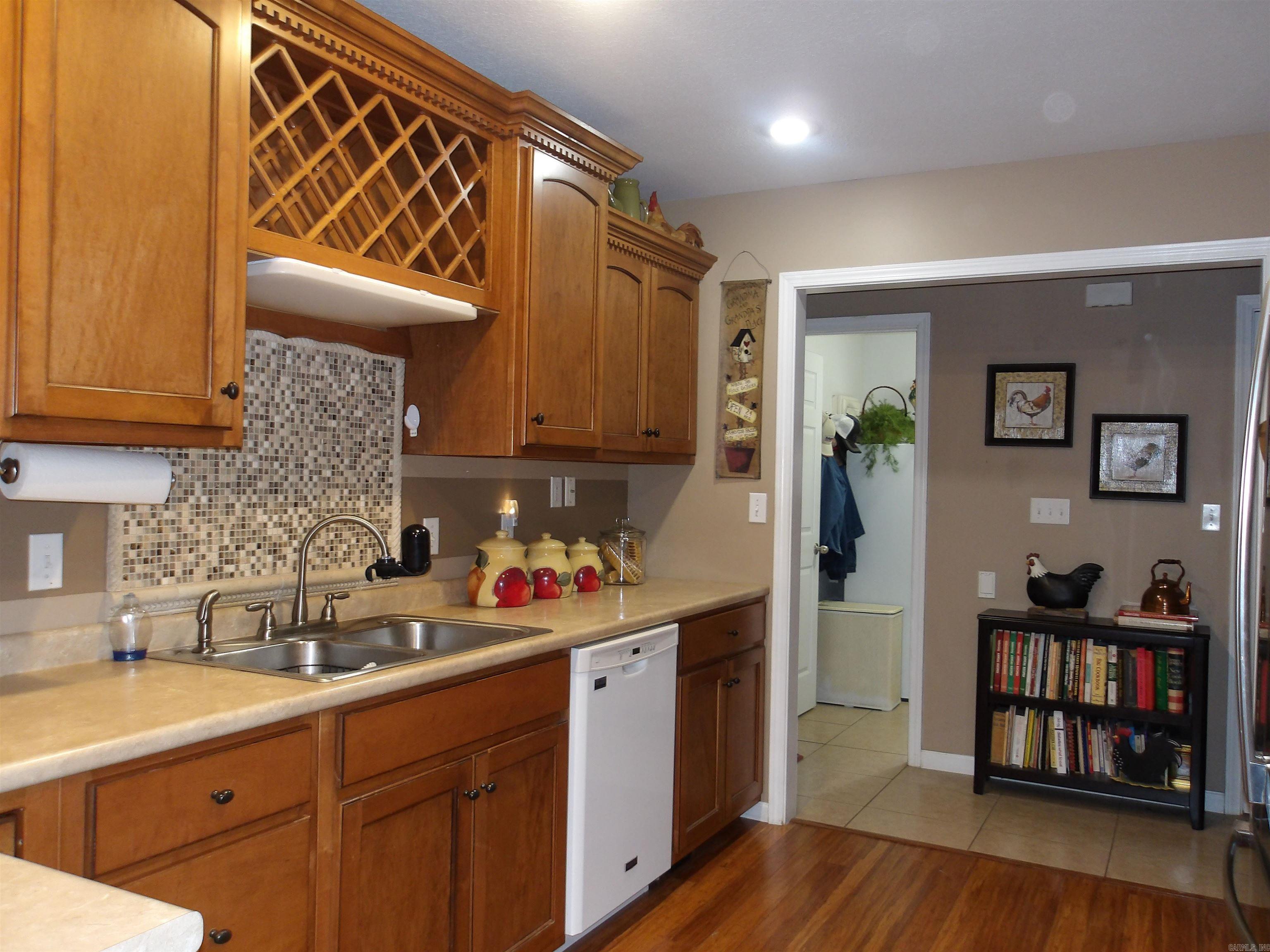 HUNTERS GLEN - Residential