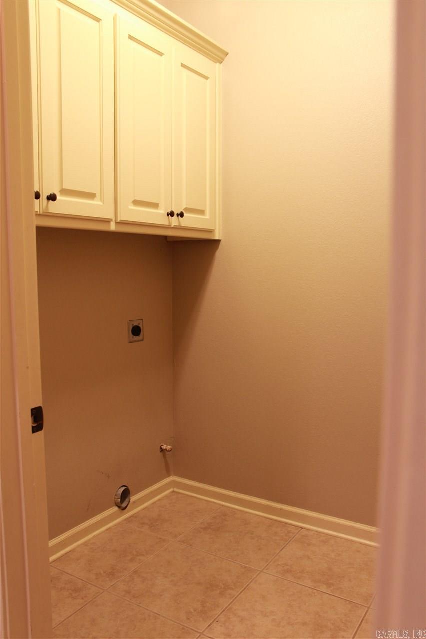 Base Meadows - Residential Lease