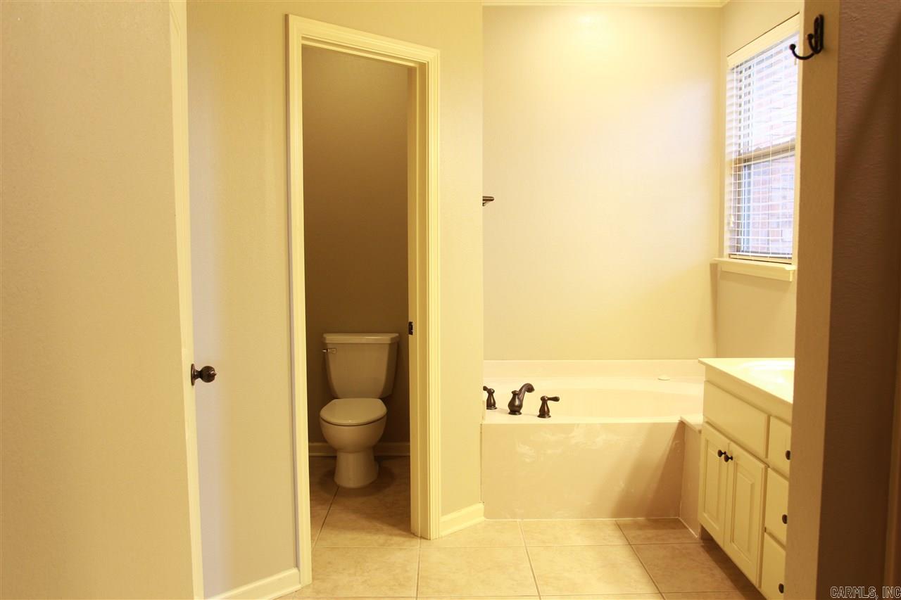 Base Meadows - Residential Lease