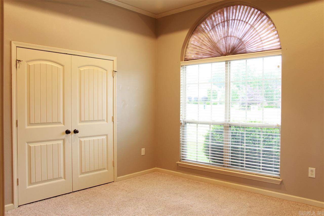 Base Meadows - Residential Lease