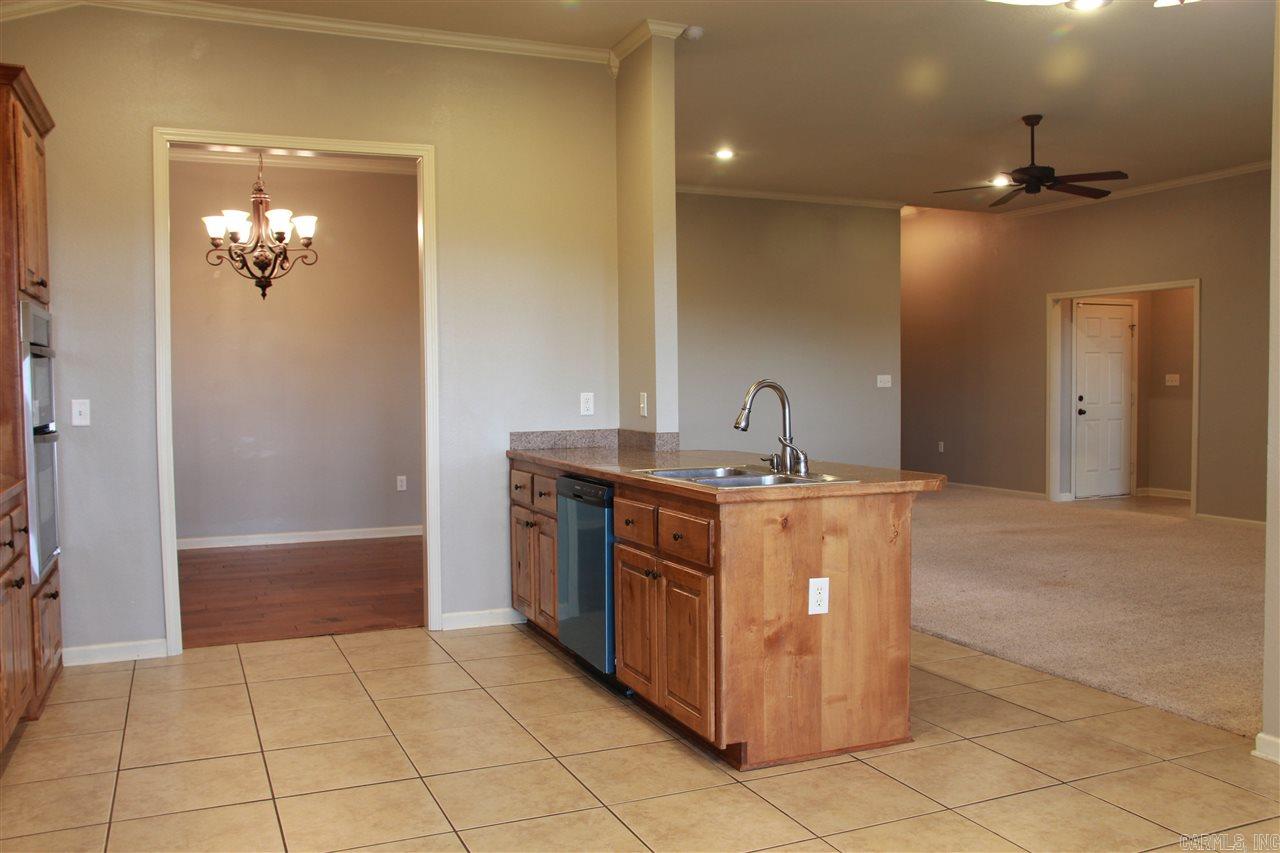 Base Meadows - Residential Lease