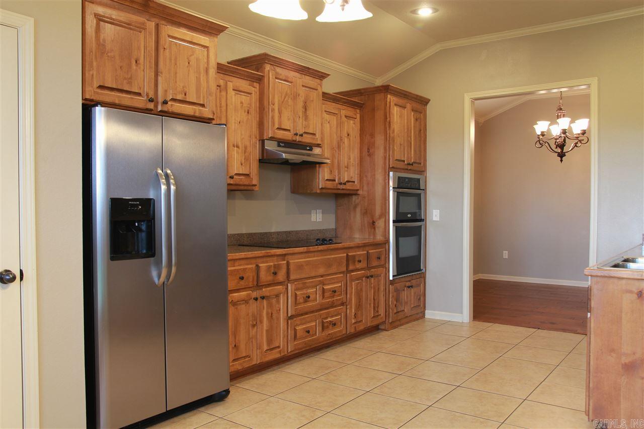 Base Meadows - Residential Lease