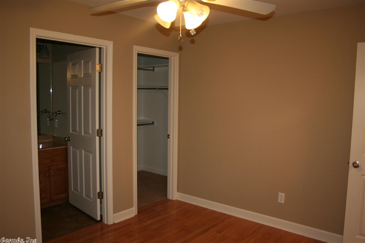 MEADOWLAKE - Residential