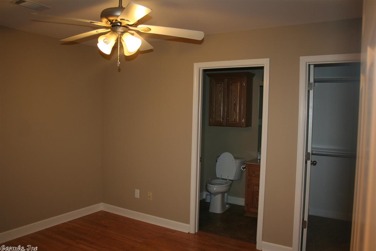 MEADOWLAKE - Residential