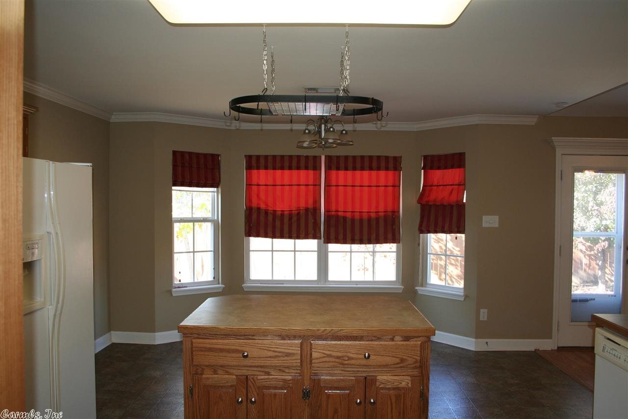 MEADOWLAKE - Residential