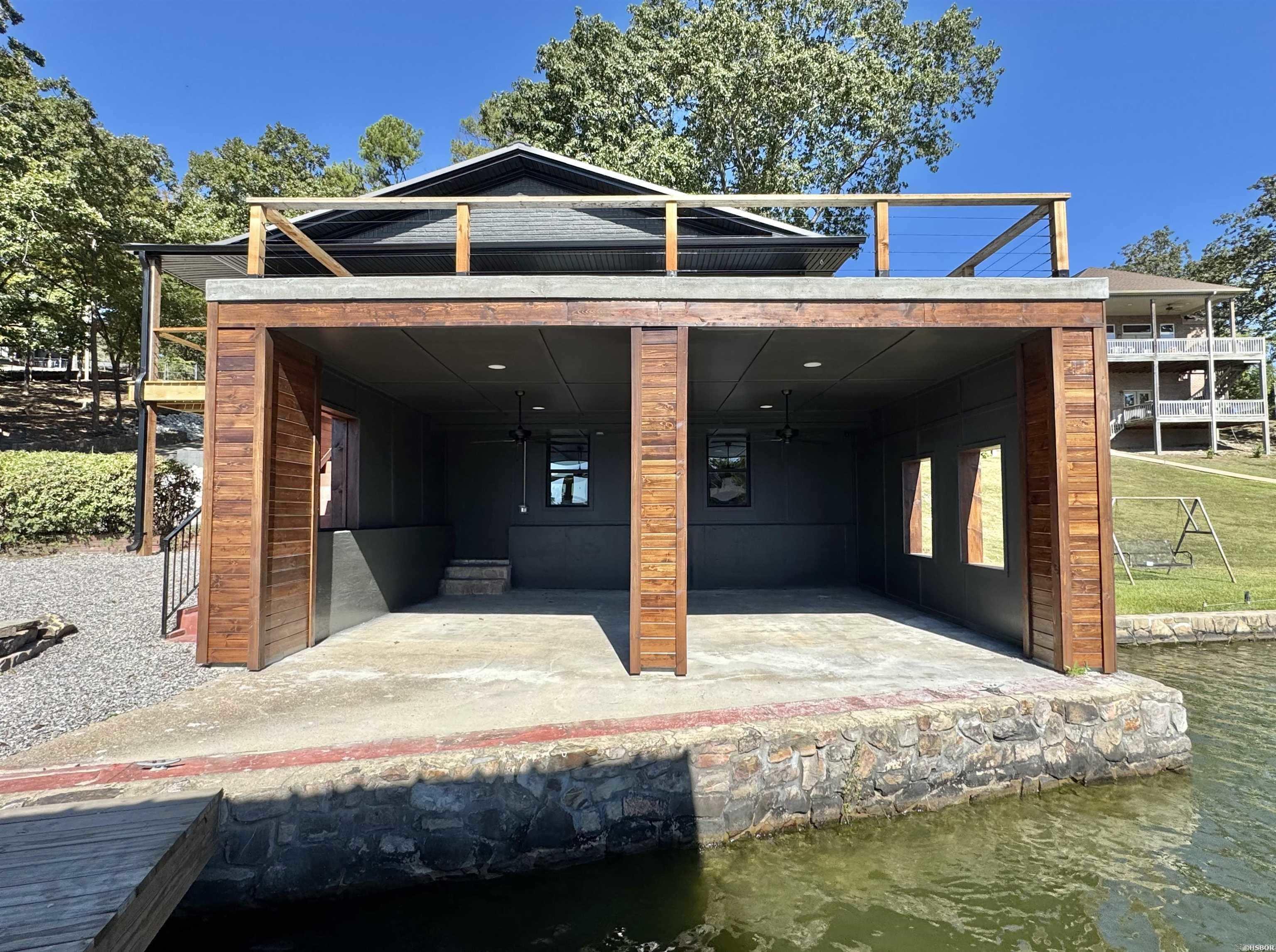 Duke Shores - Residential