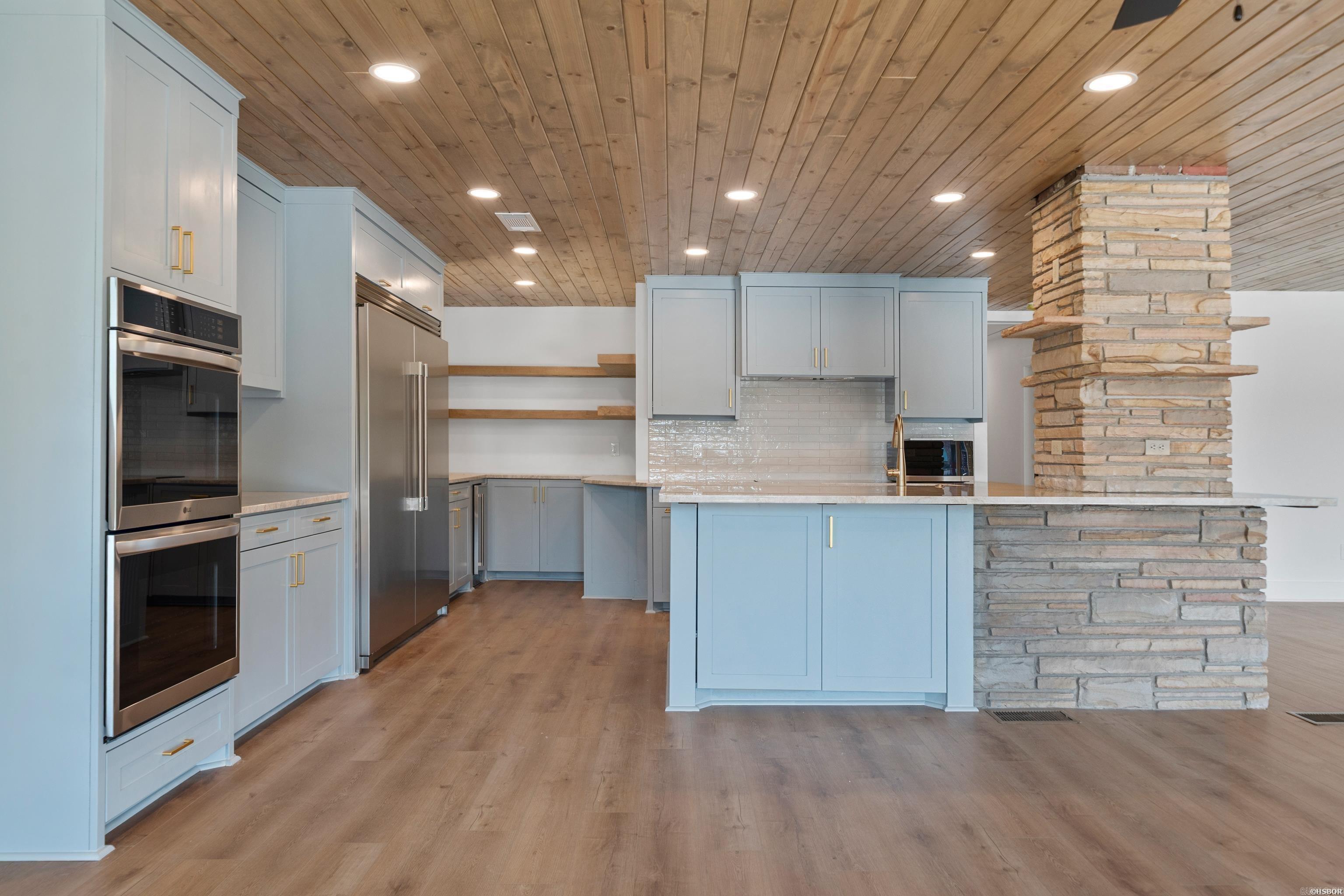 Duke Shores - Residential