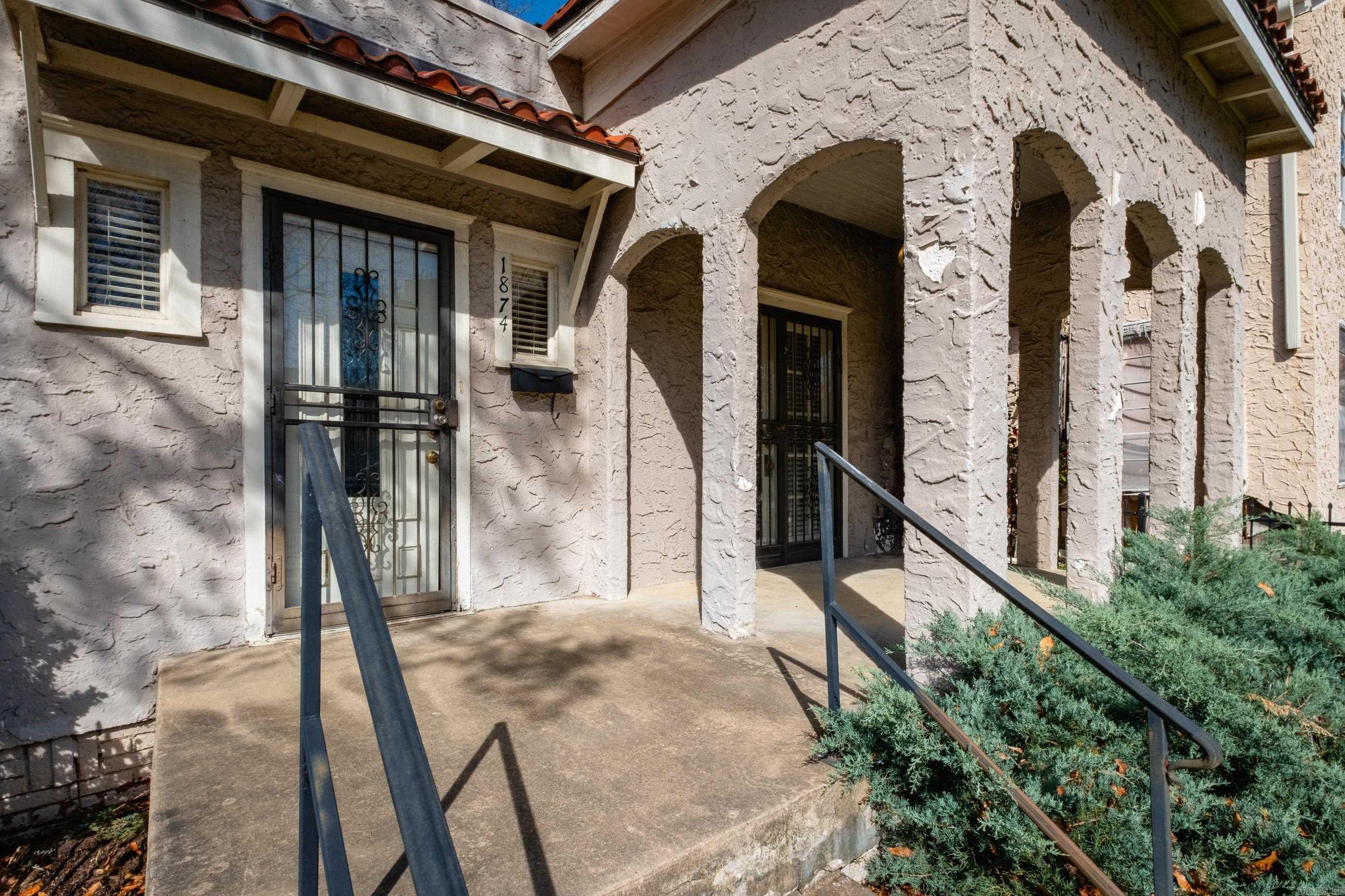 Weldon E Wrights - Residential