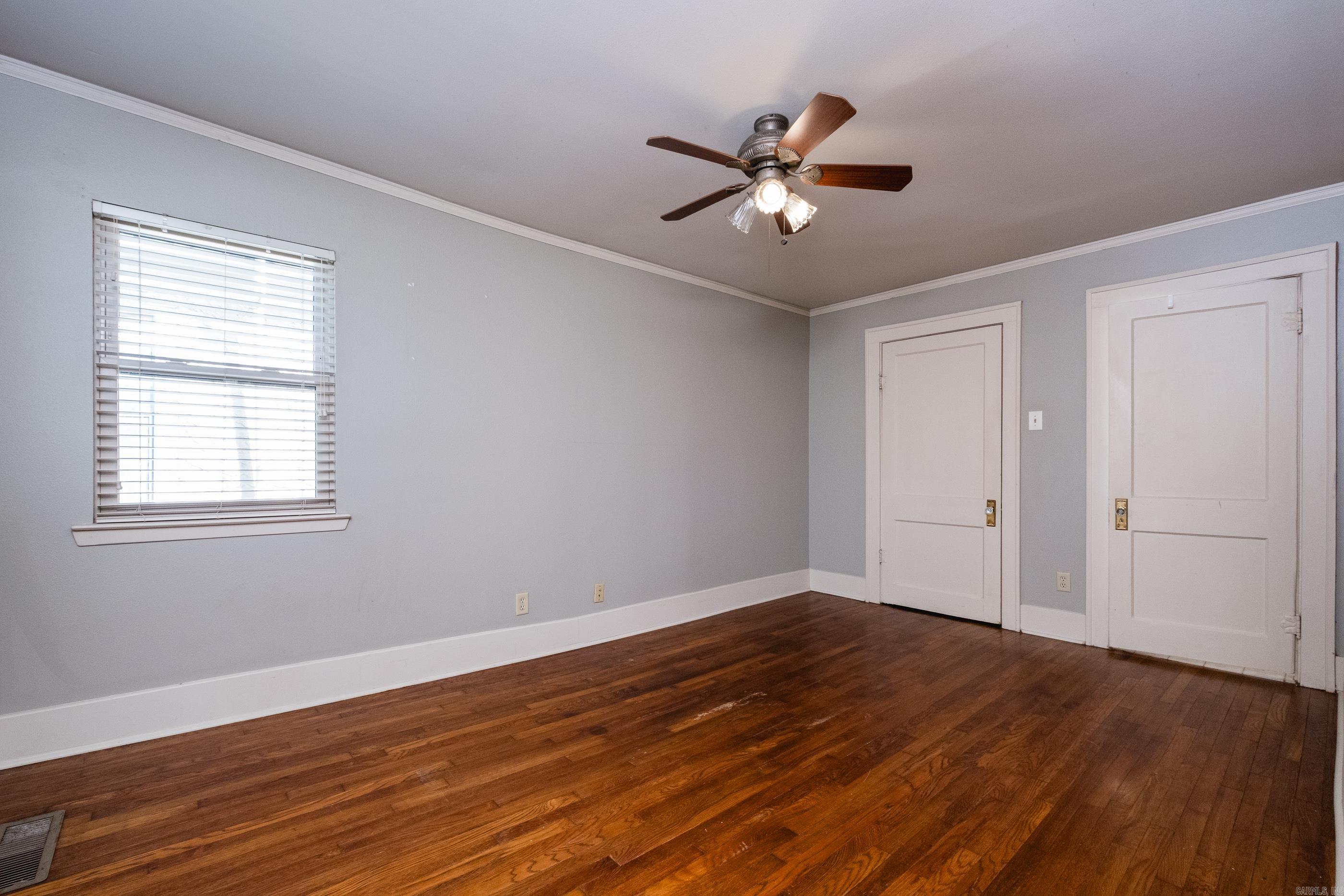 Weldon E Wrights - Residential