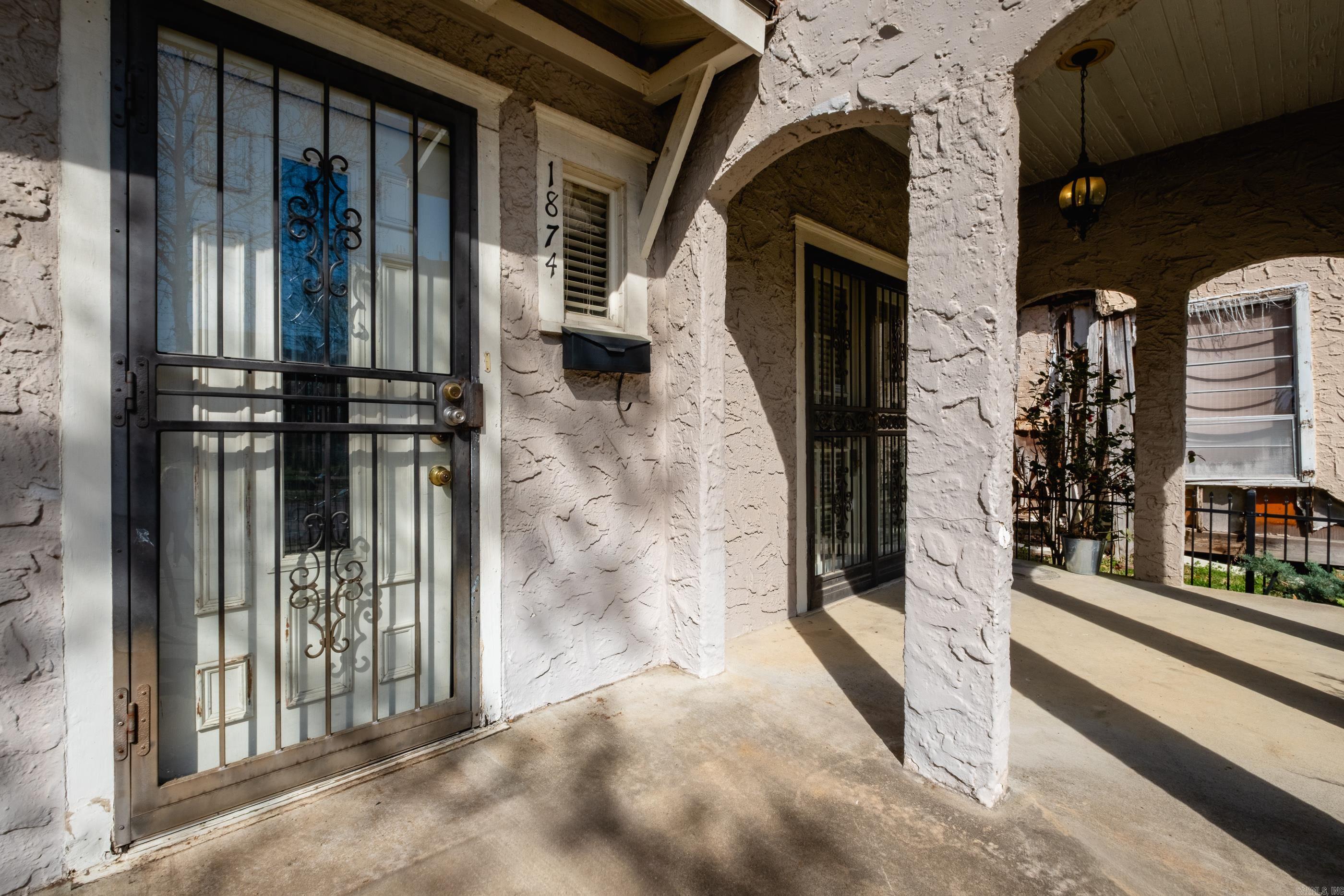 Weldon E Wrights - Residential