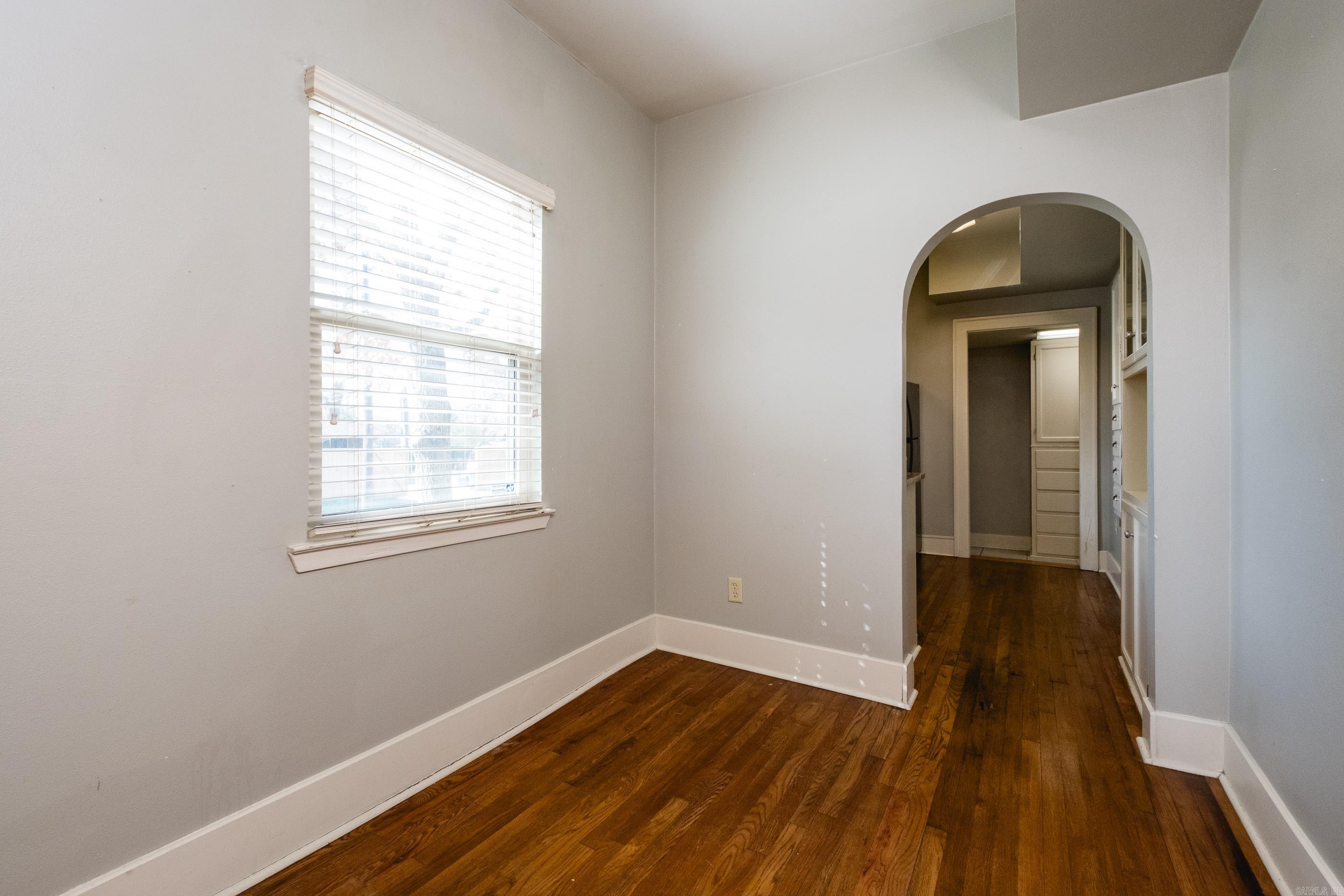 Weldon E Wrights - Residential