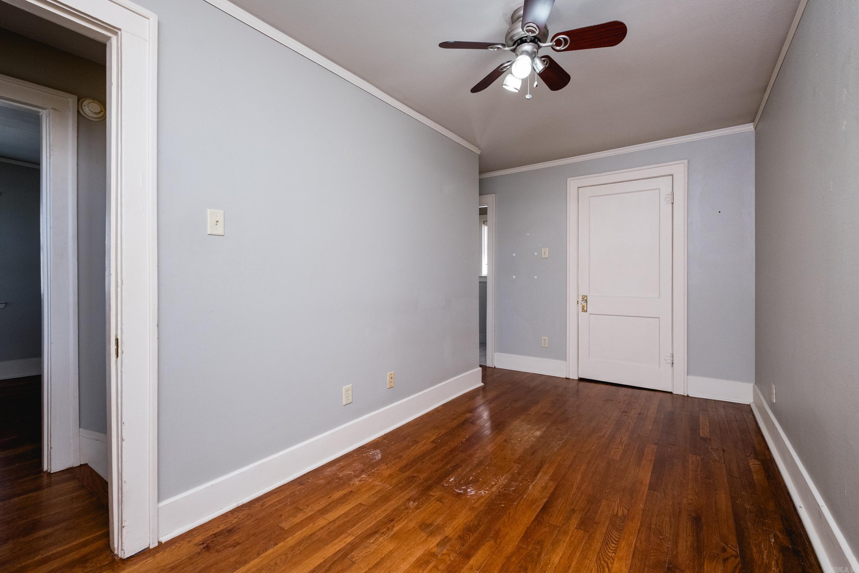 Weldon E Wrights - Residential