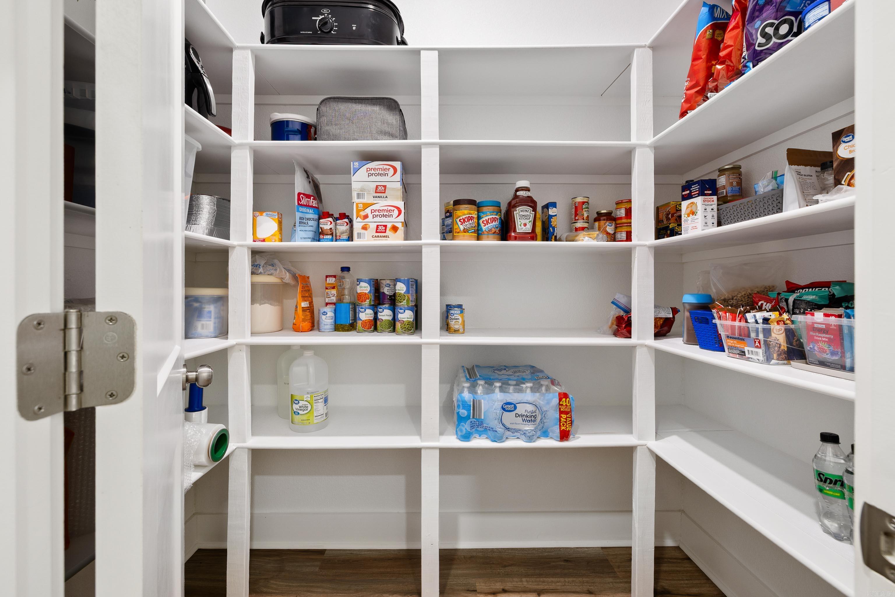 HIDDEN VALLEY ESTATES - Residential