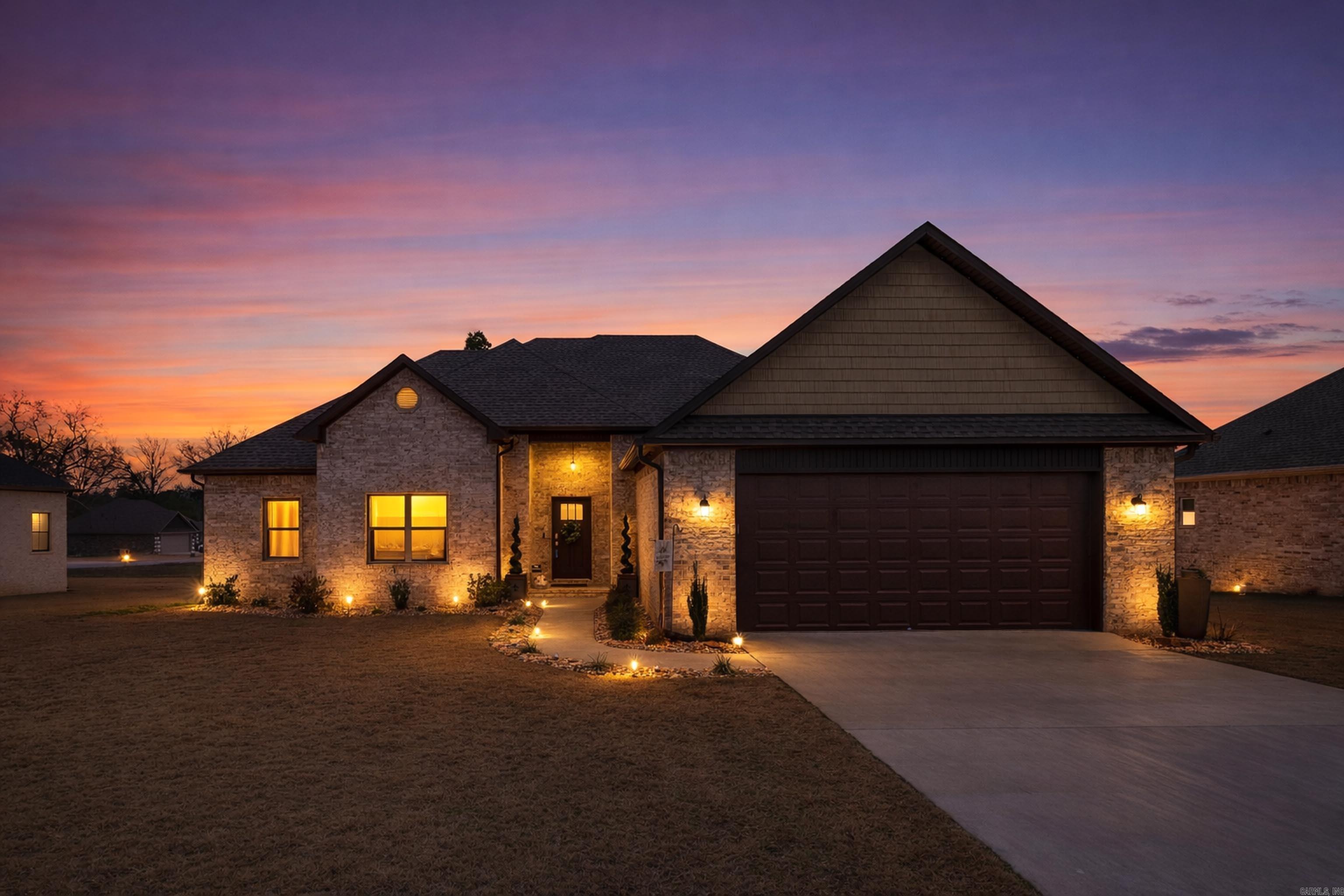 HIDDEN VALLEY ESTATES - Residential