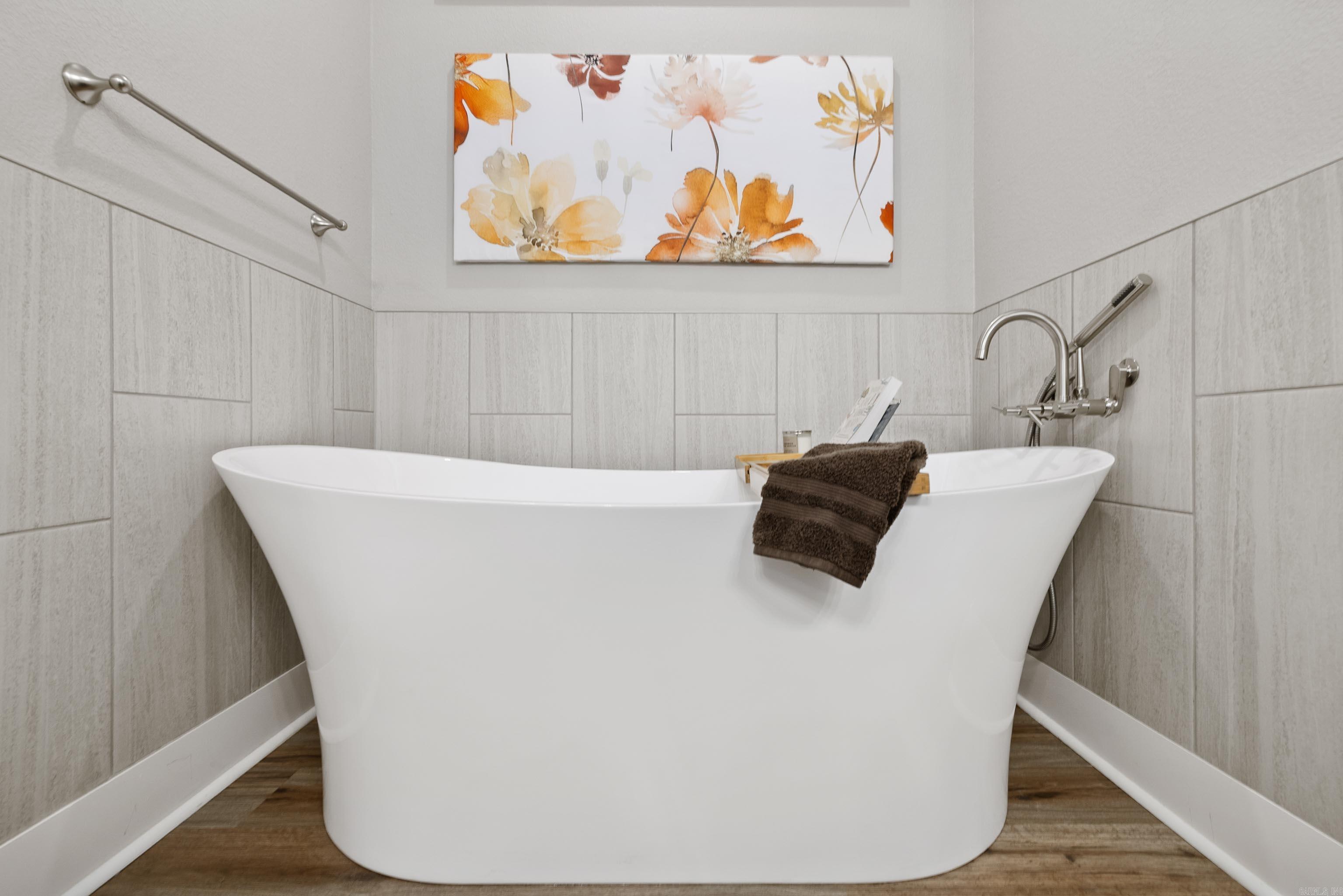 HIDDEN VALLEY ESTATES - Residential