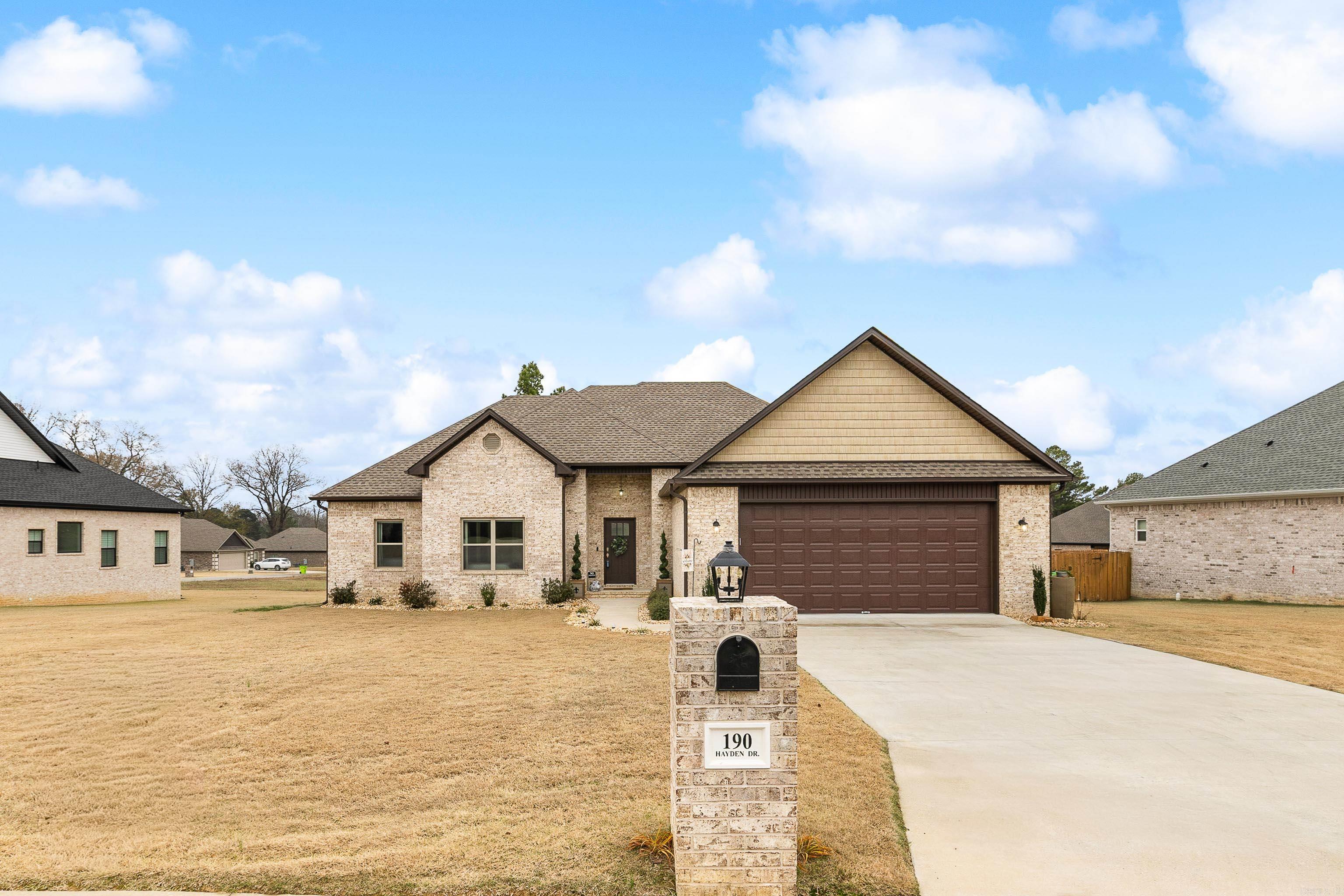 HIDDEN VALLEY ESTATES - Residential