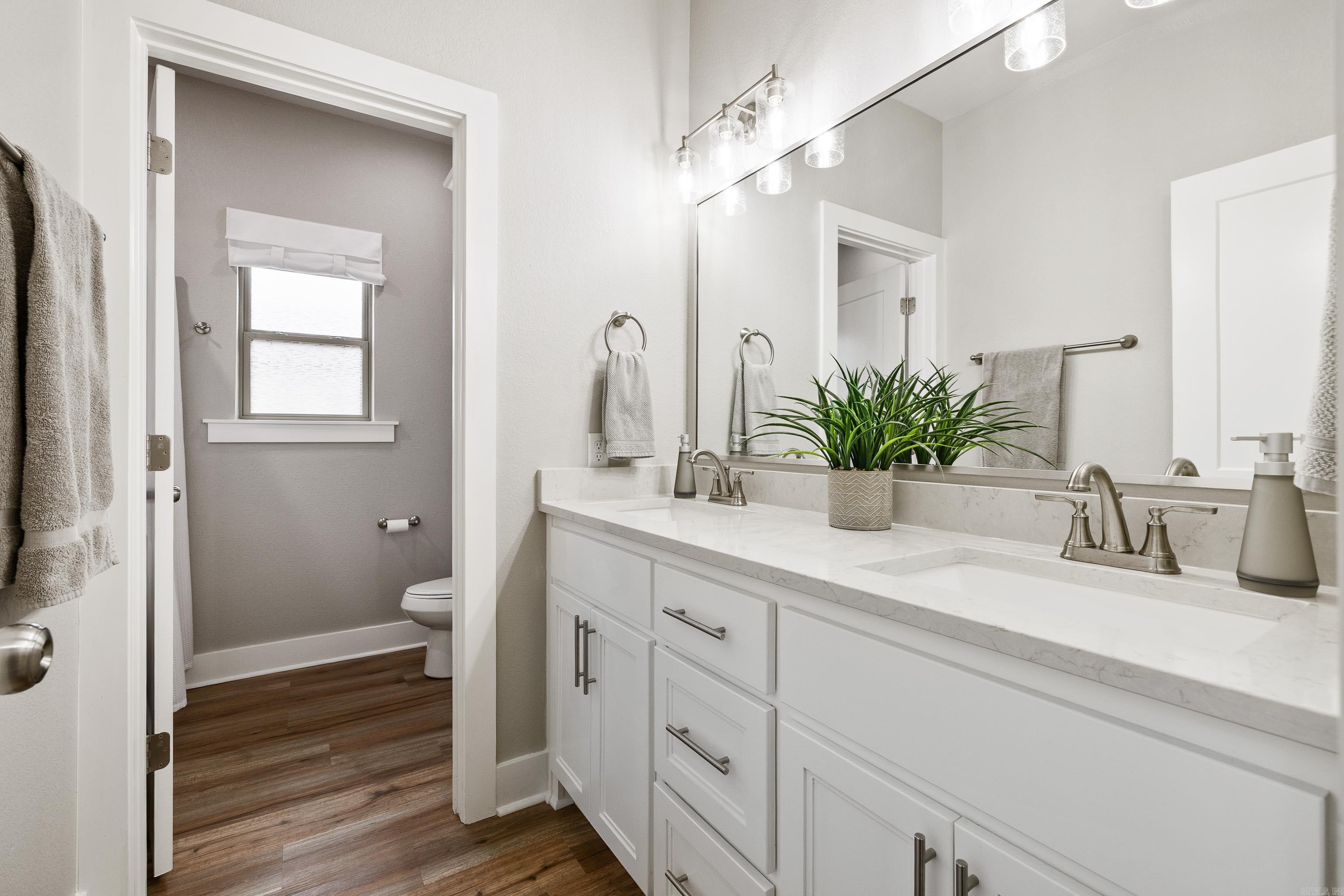 HIDDEN VALLEY ESTATES - Residential