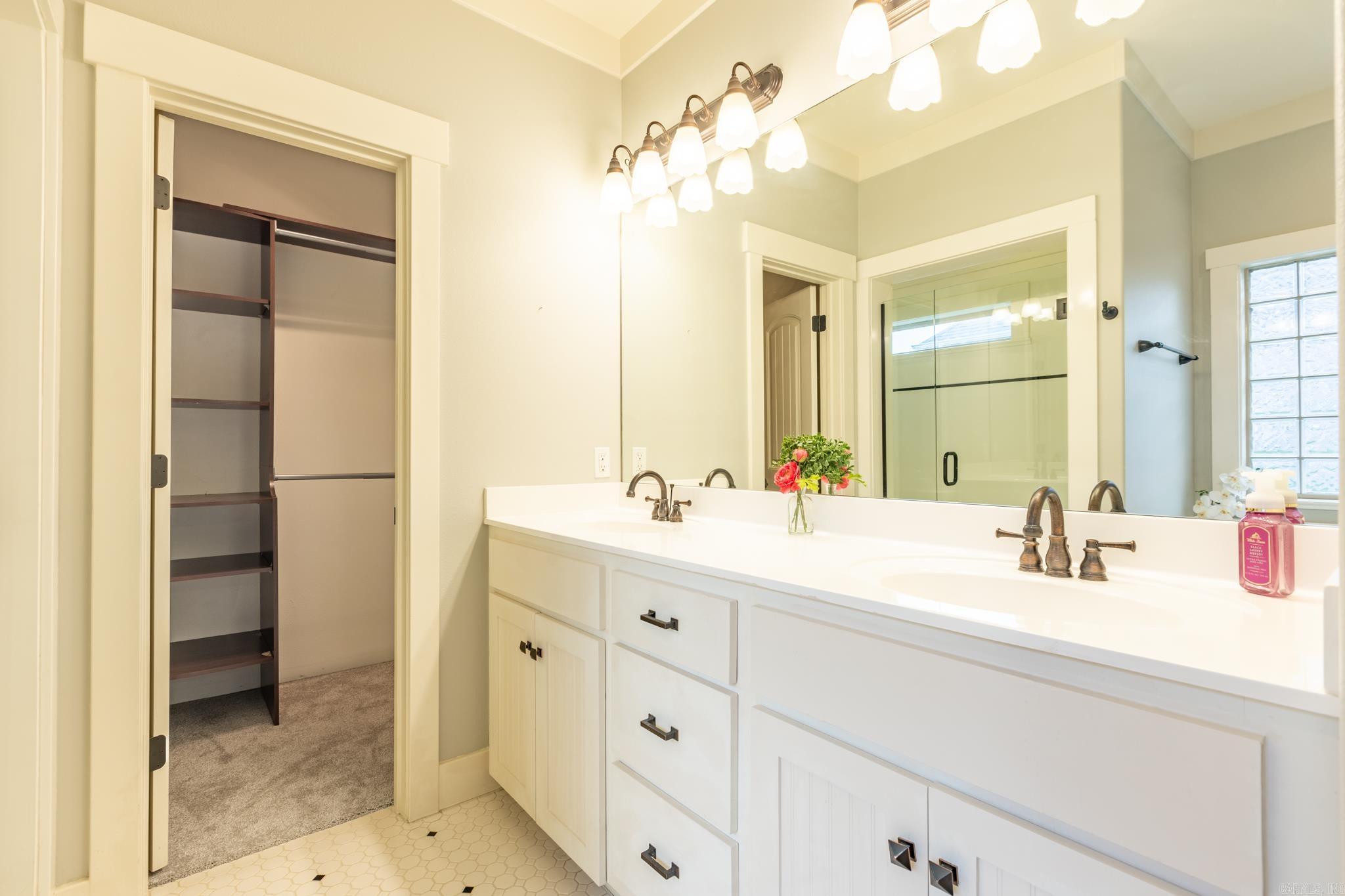 GLENN HILLS ADDN - Residential